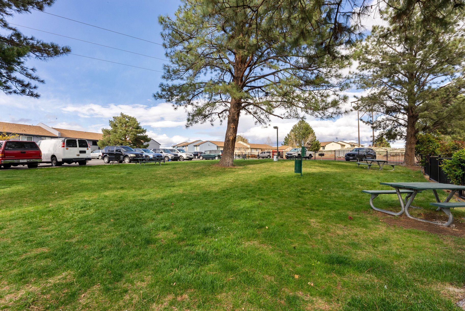 3935 Clear Acre Ln #211