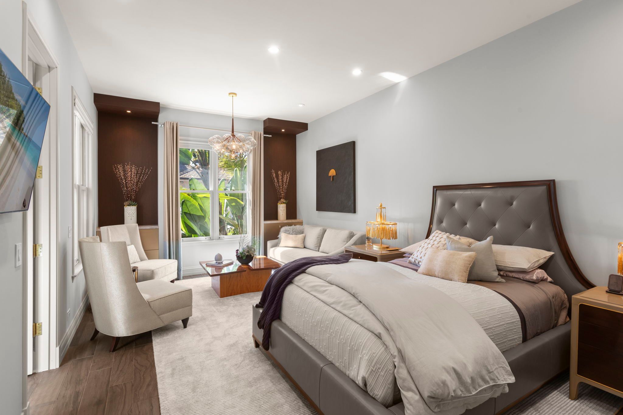 1515 El Camino Del Teatro 