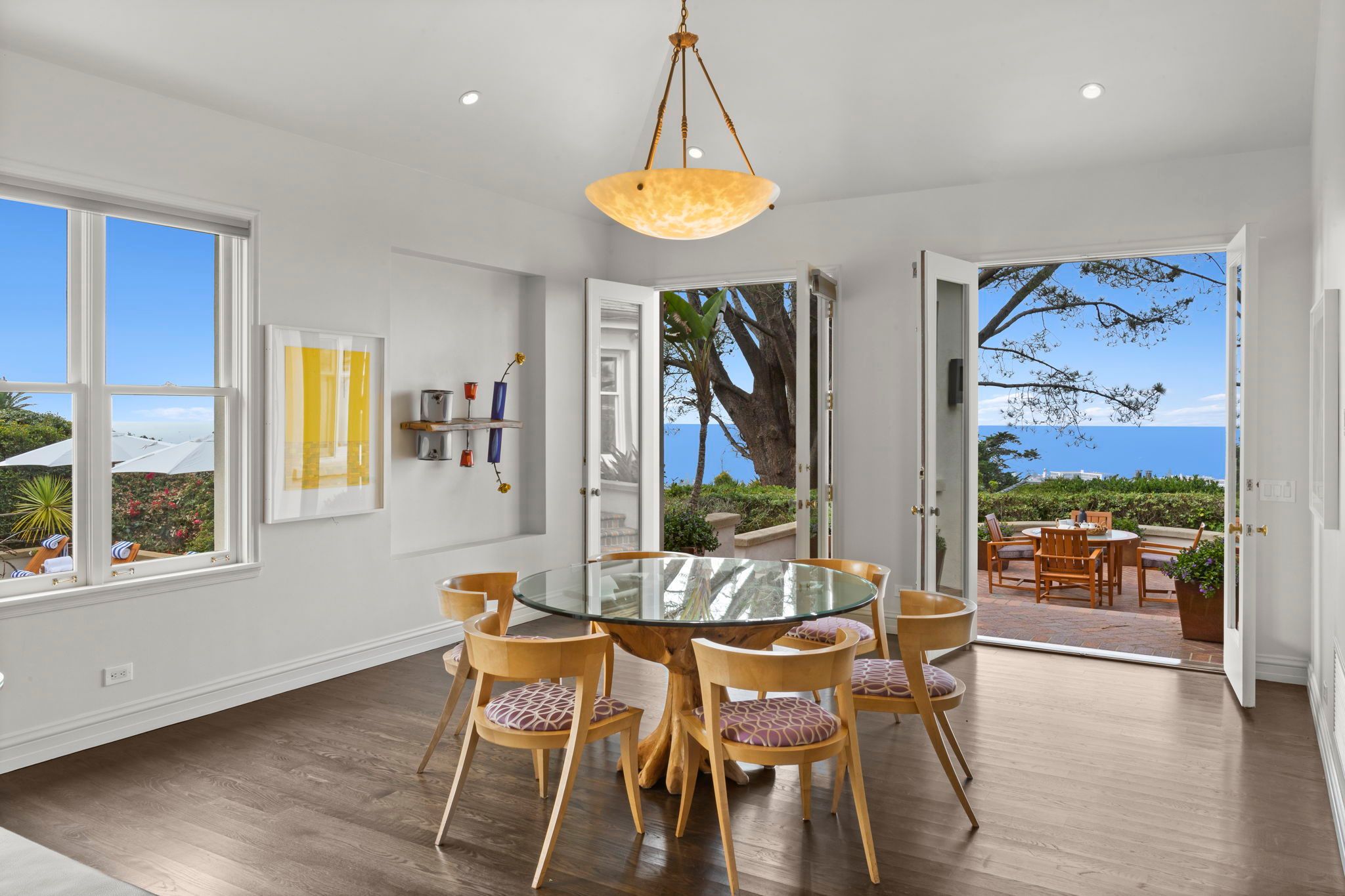 1515 El Camino Del Teatro 