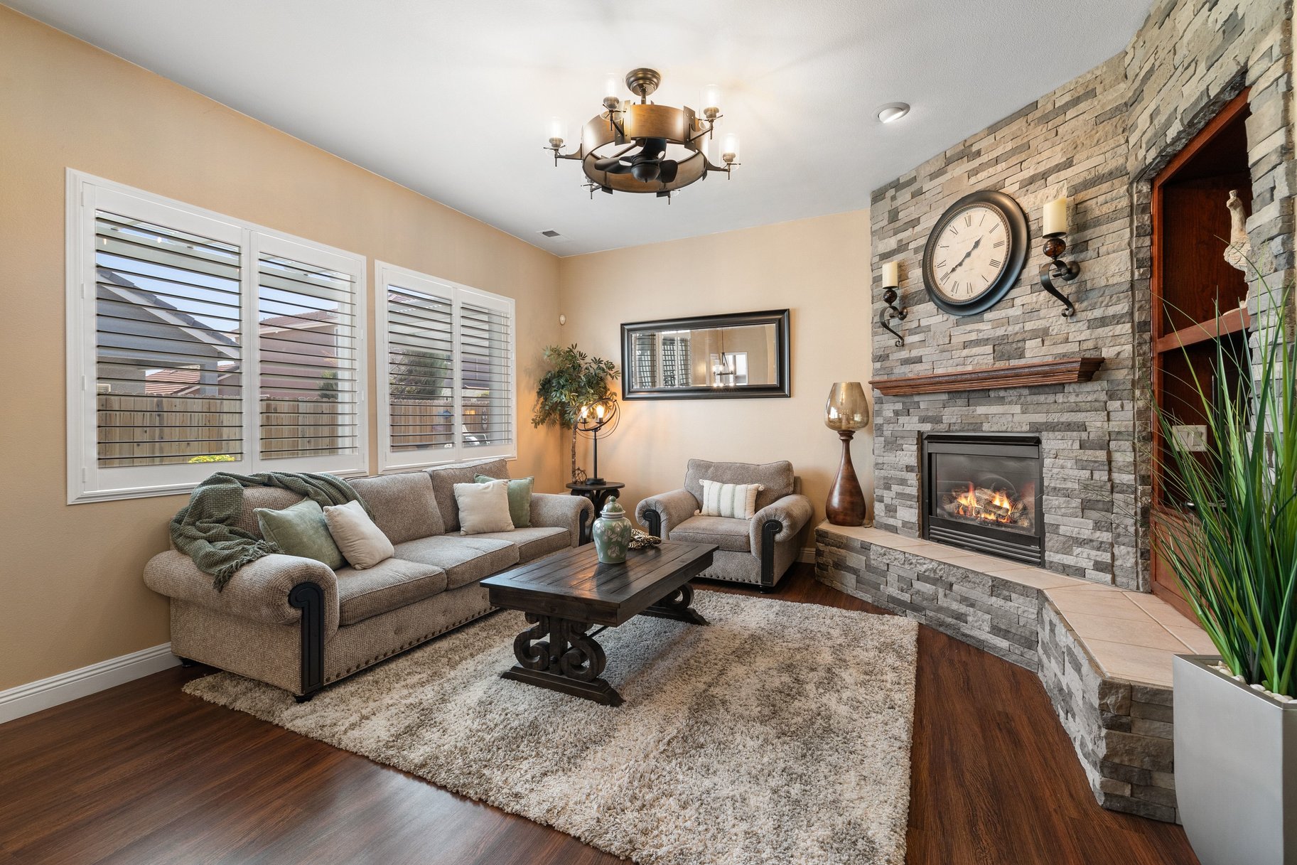 1414 Diamond Country Dr 