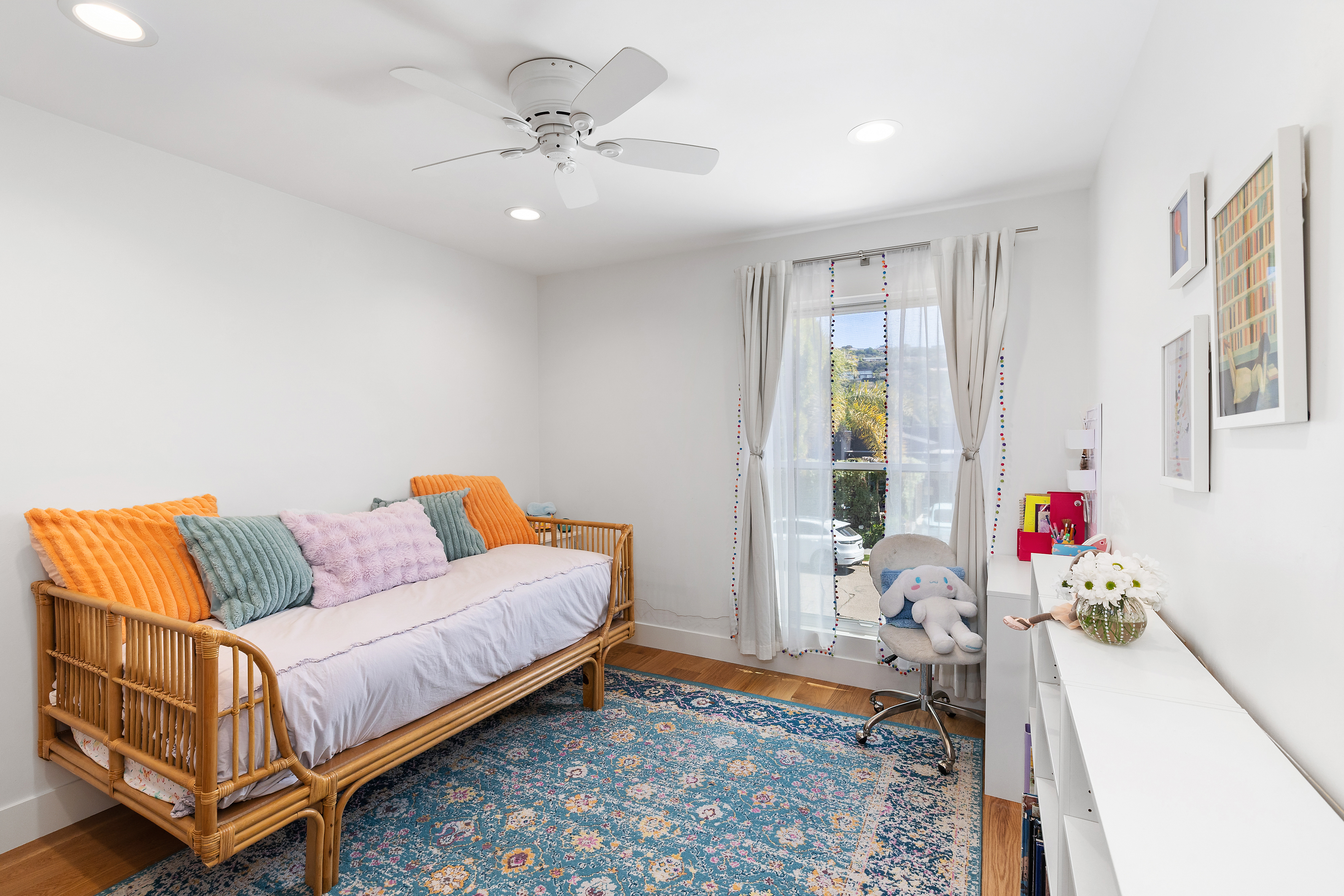 8238 Paseo Del Ocaso 