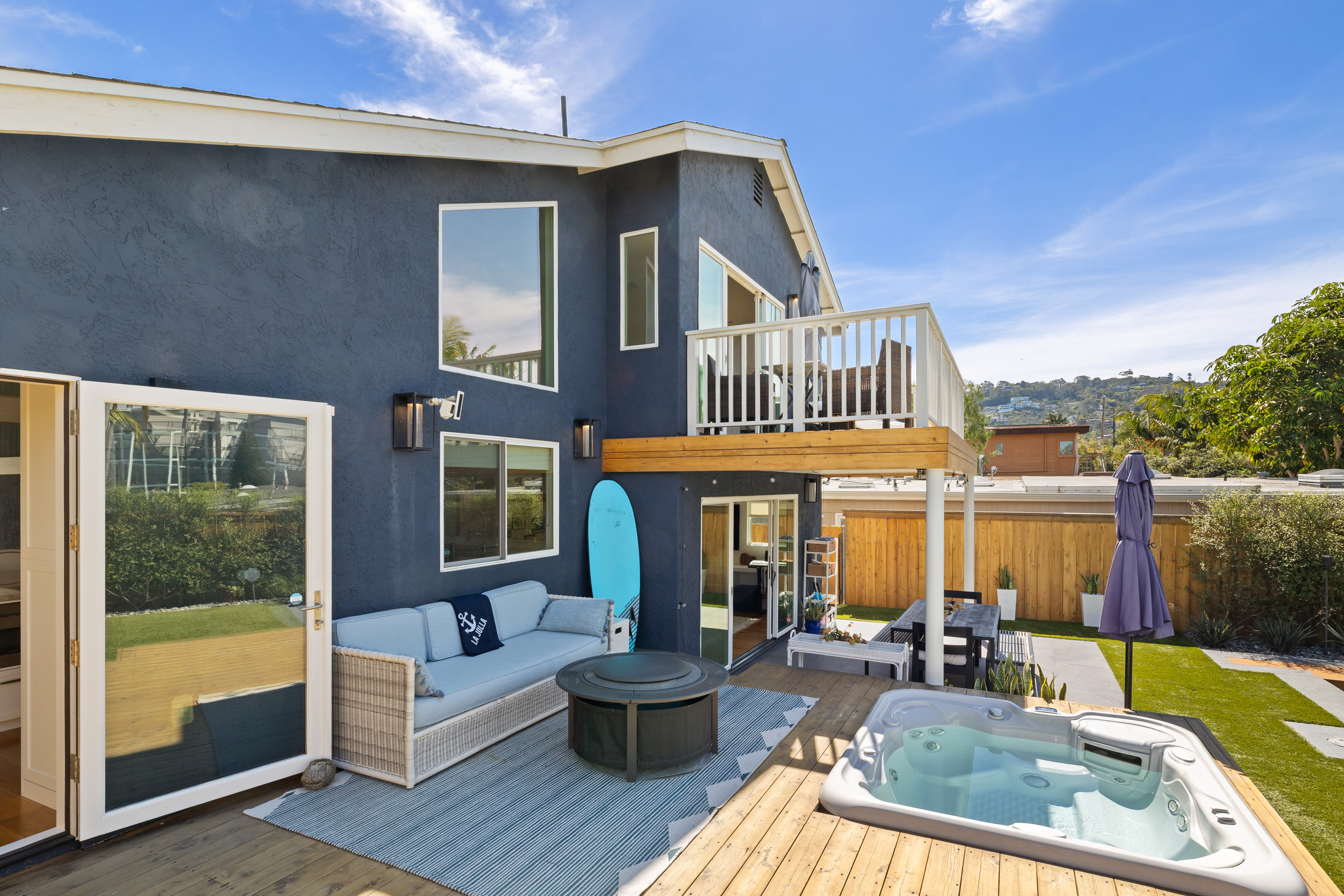 8238 Paseo Del Ocaso 