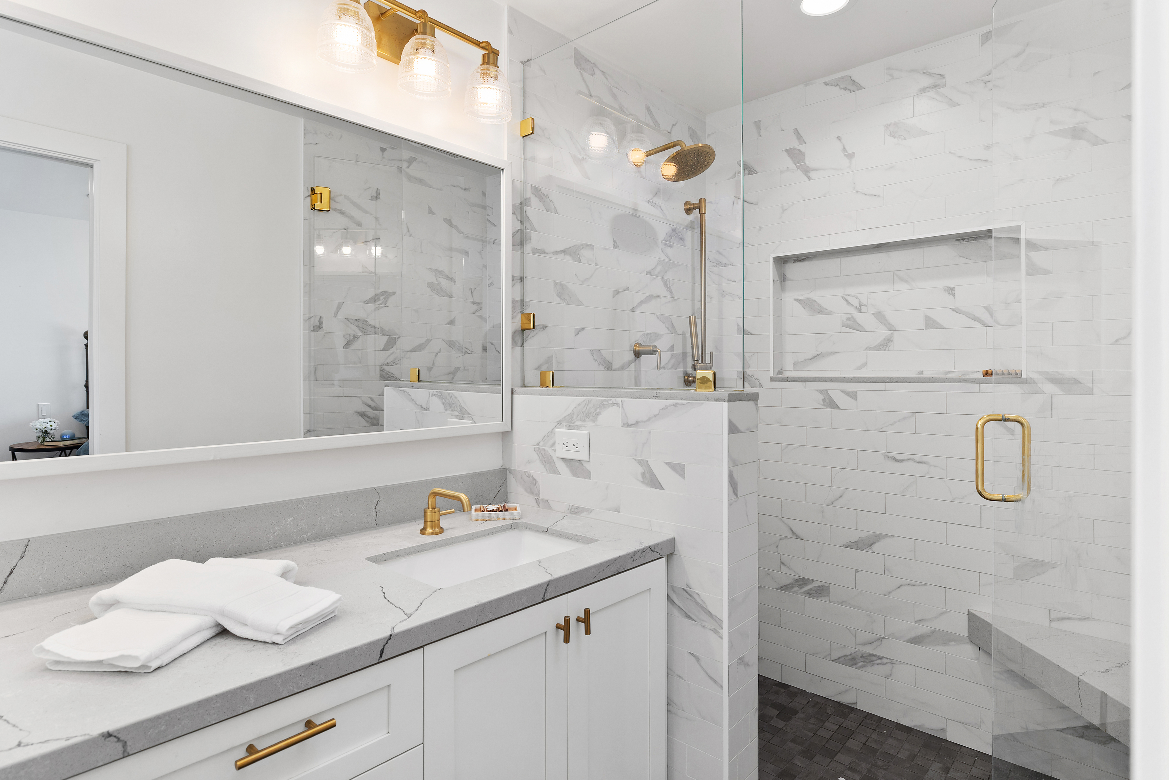 8238 Paseo Del Ocaso 