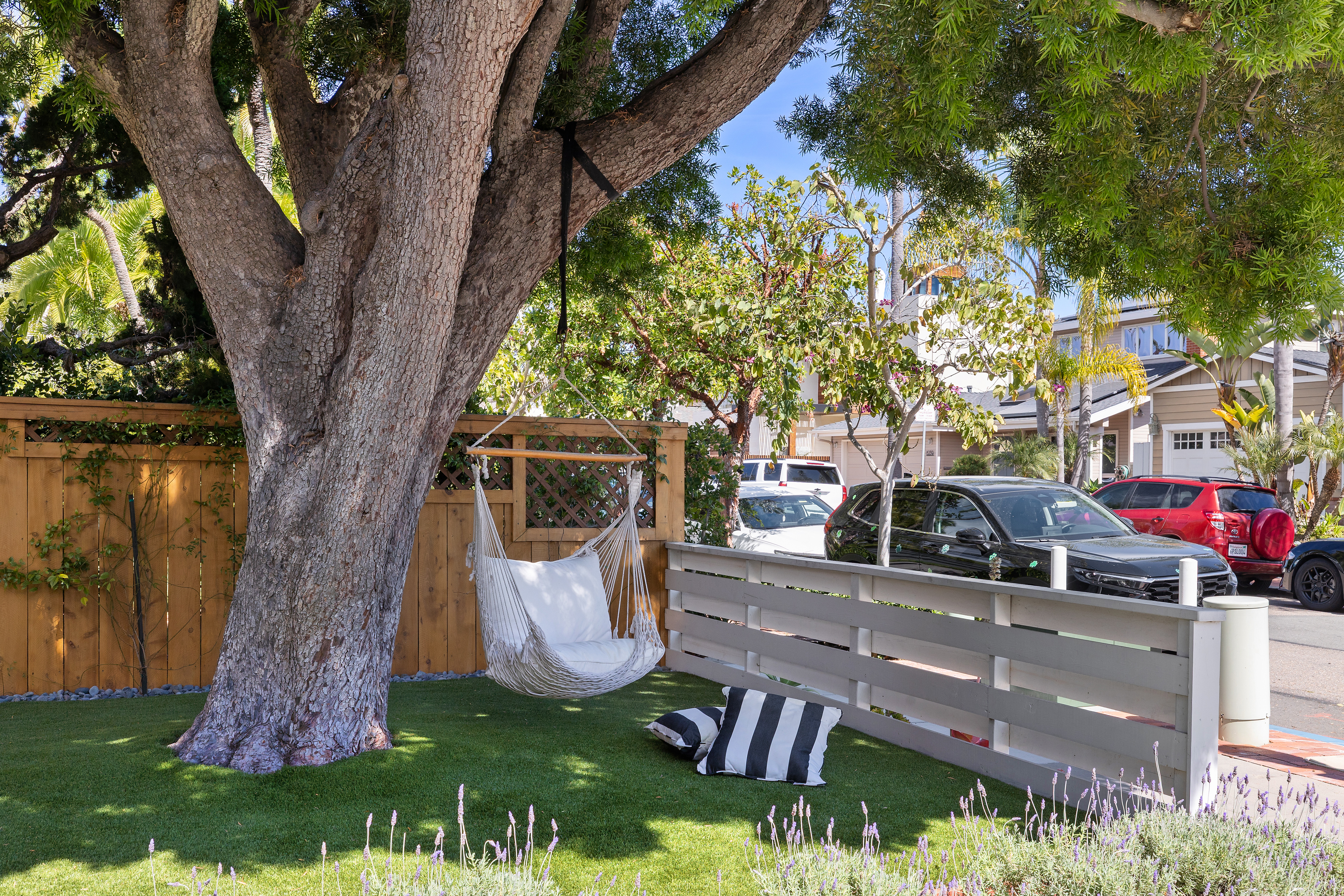 8238 Paseo Del Ocaso 