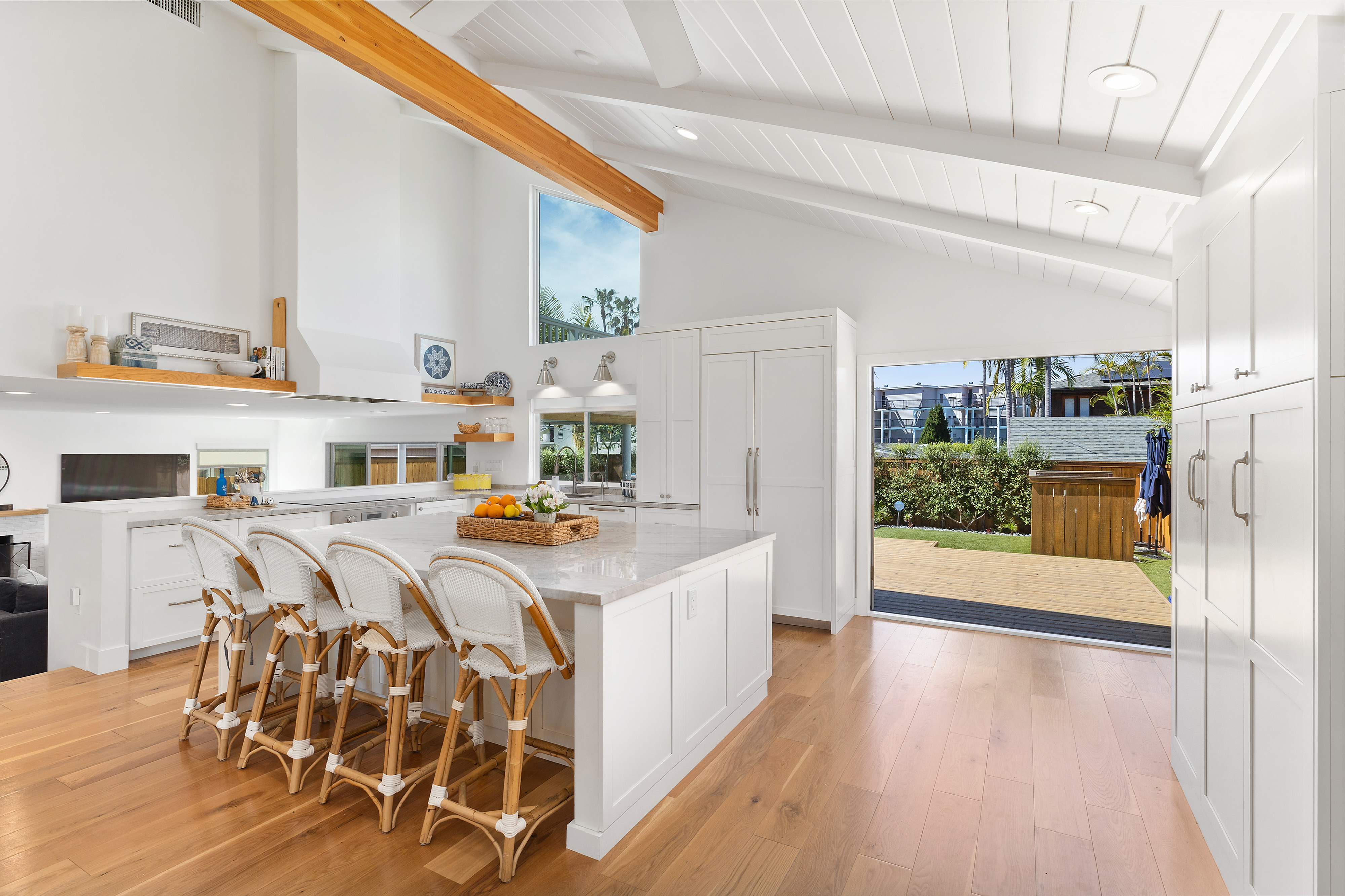 8238 Paseo Del Ocaso 