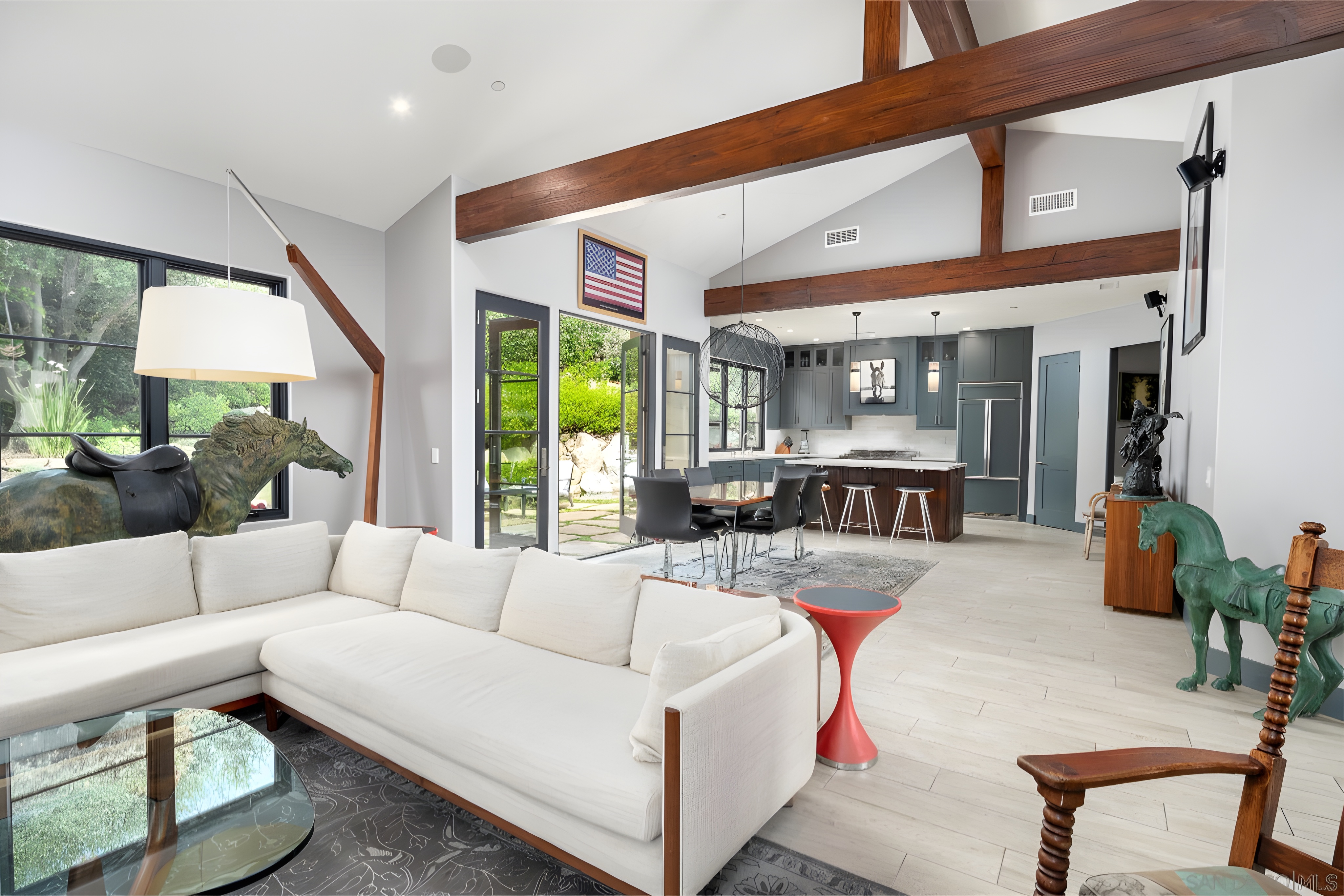 6154 Camino Selva 