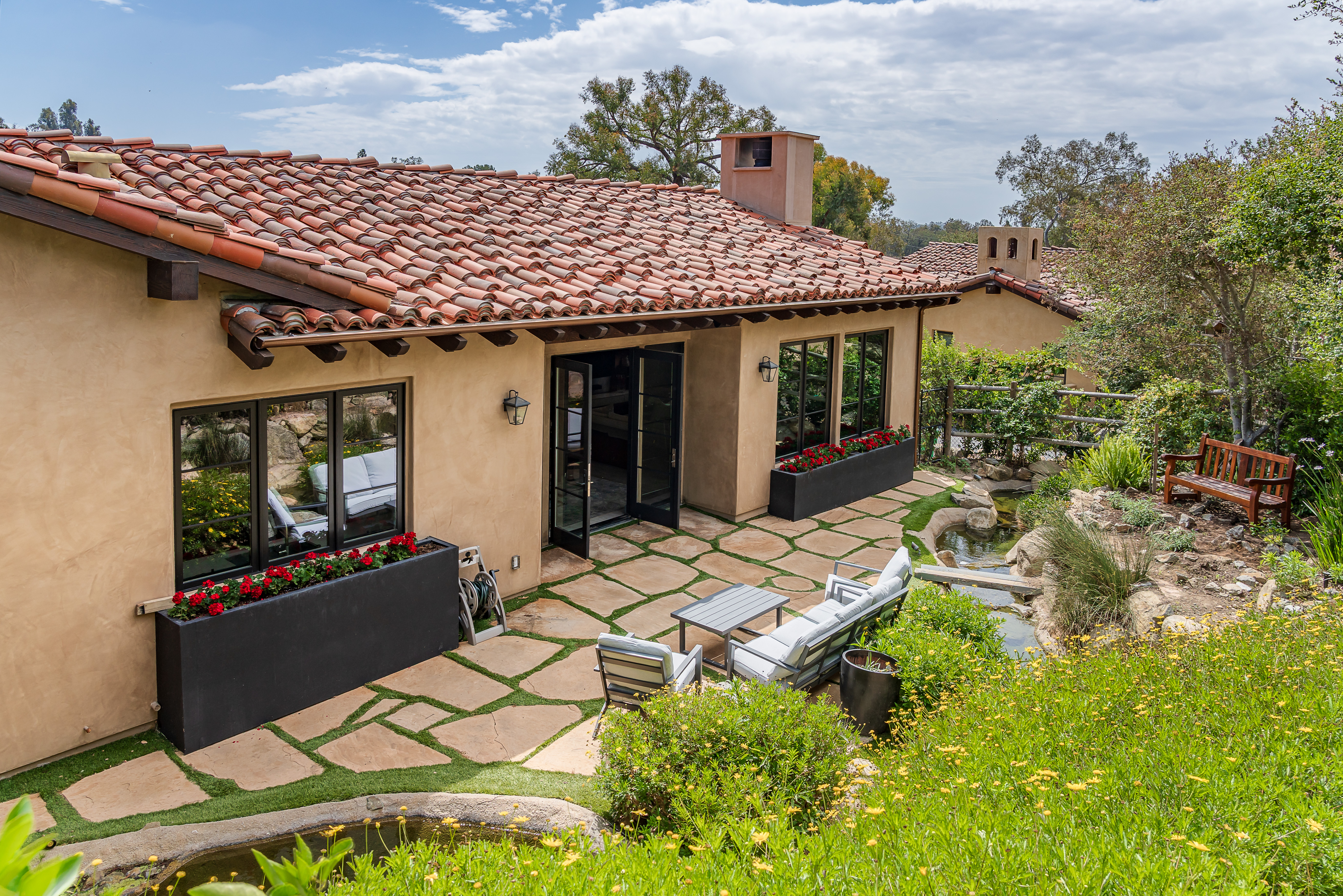 6154 Camino Selva 