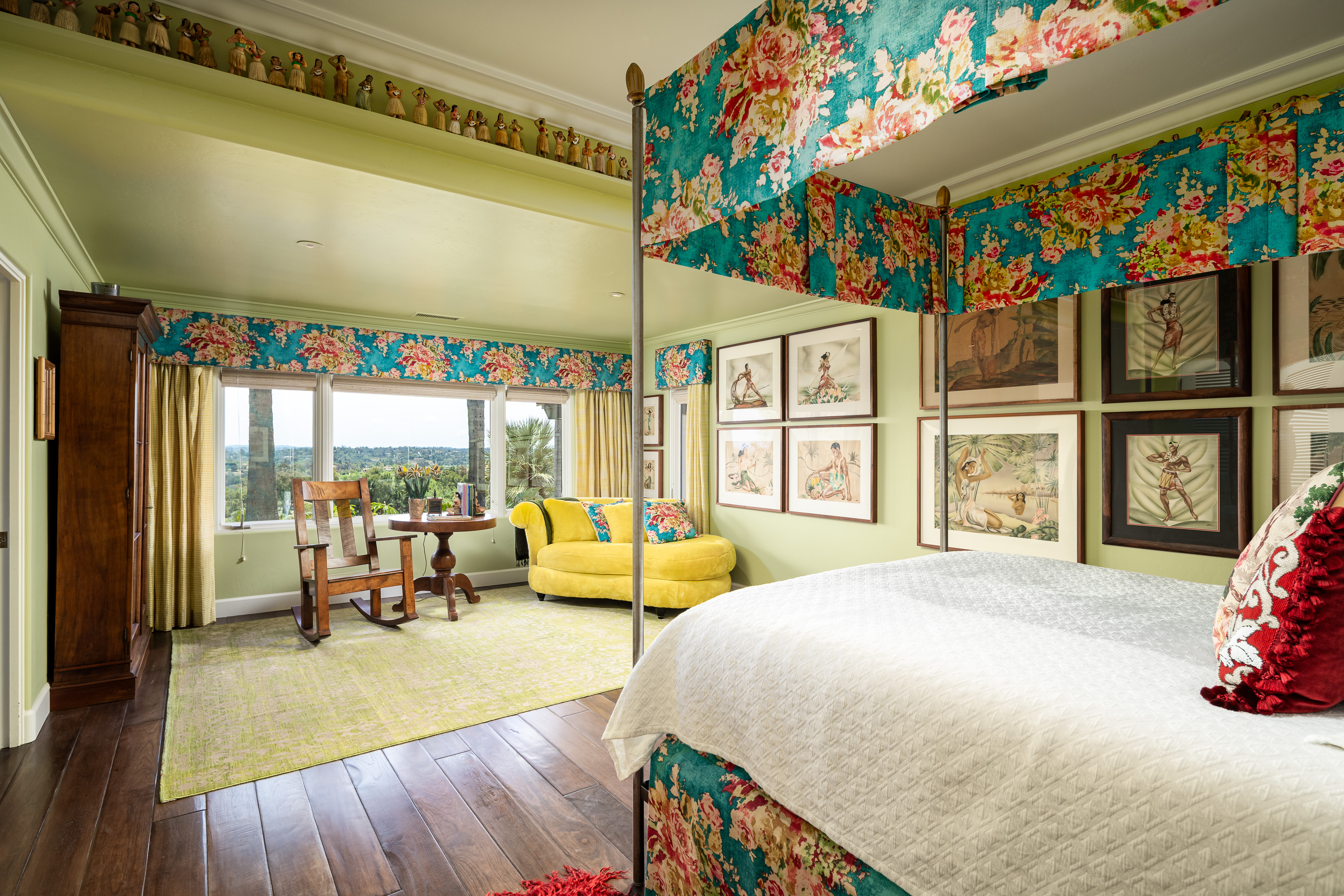 18245 Paseo Victoria 