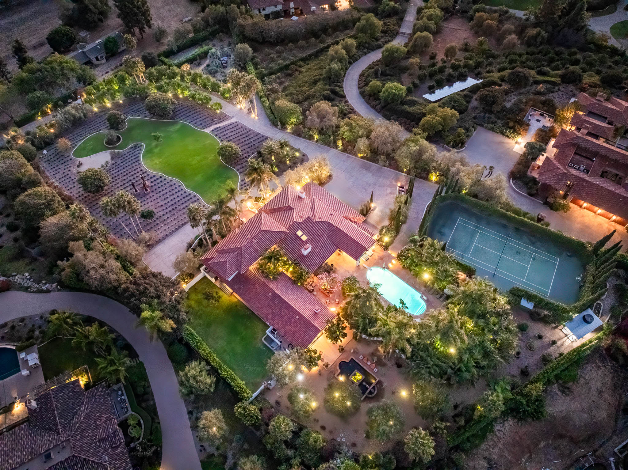 18245 Paseo Victoria 