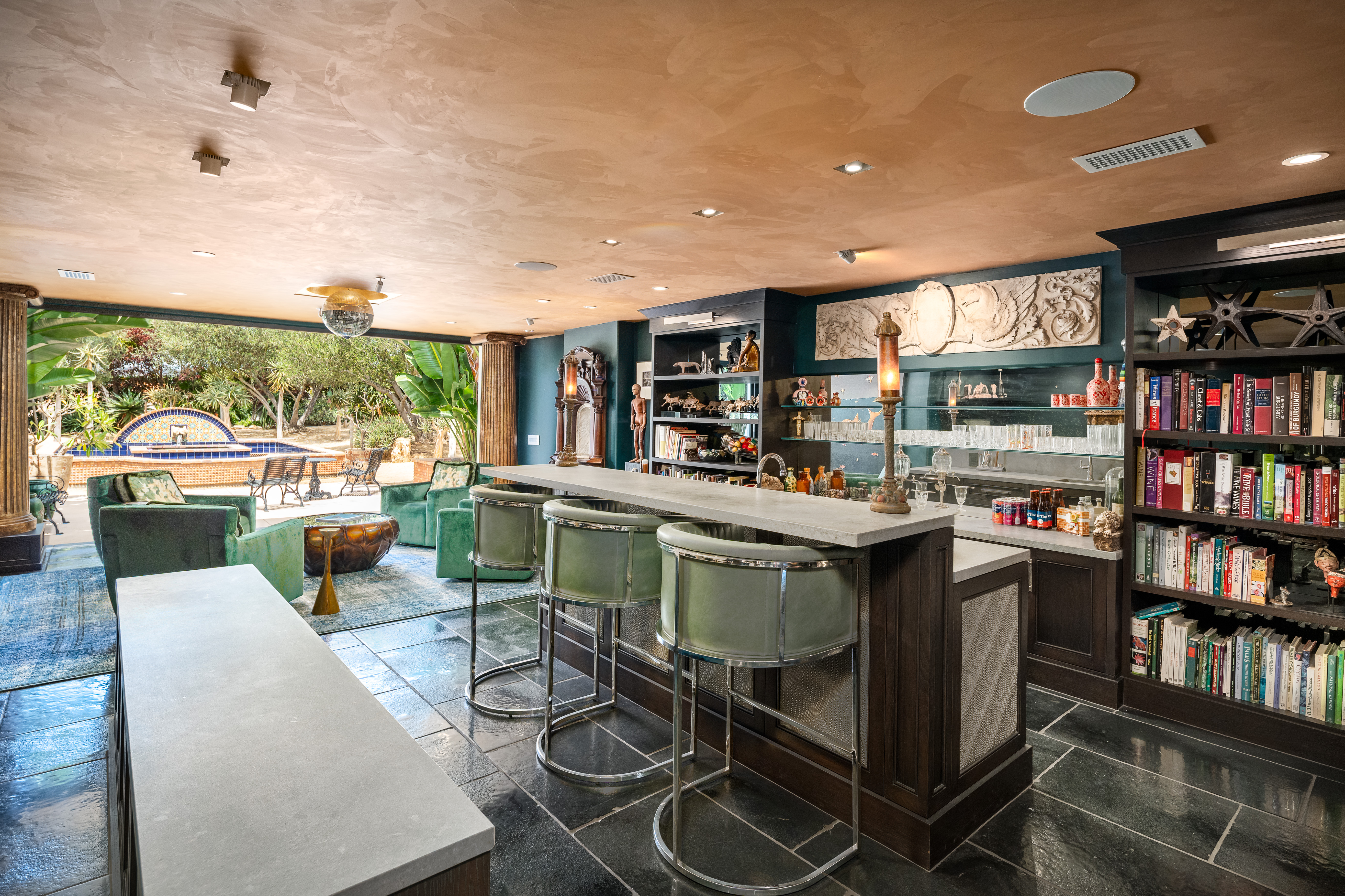 18245 Paseo Victoria 