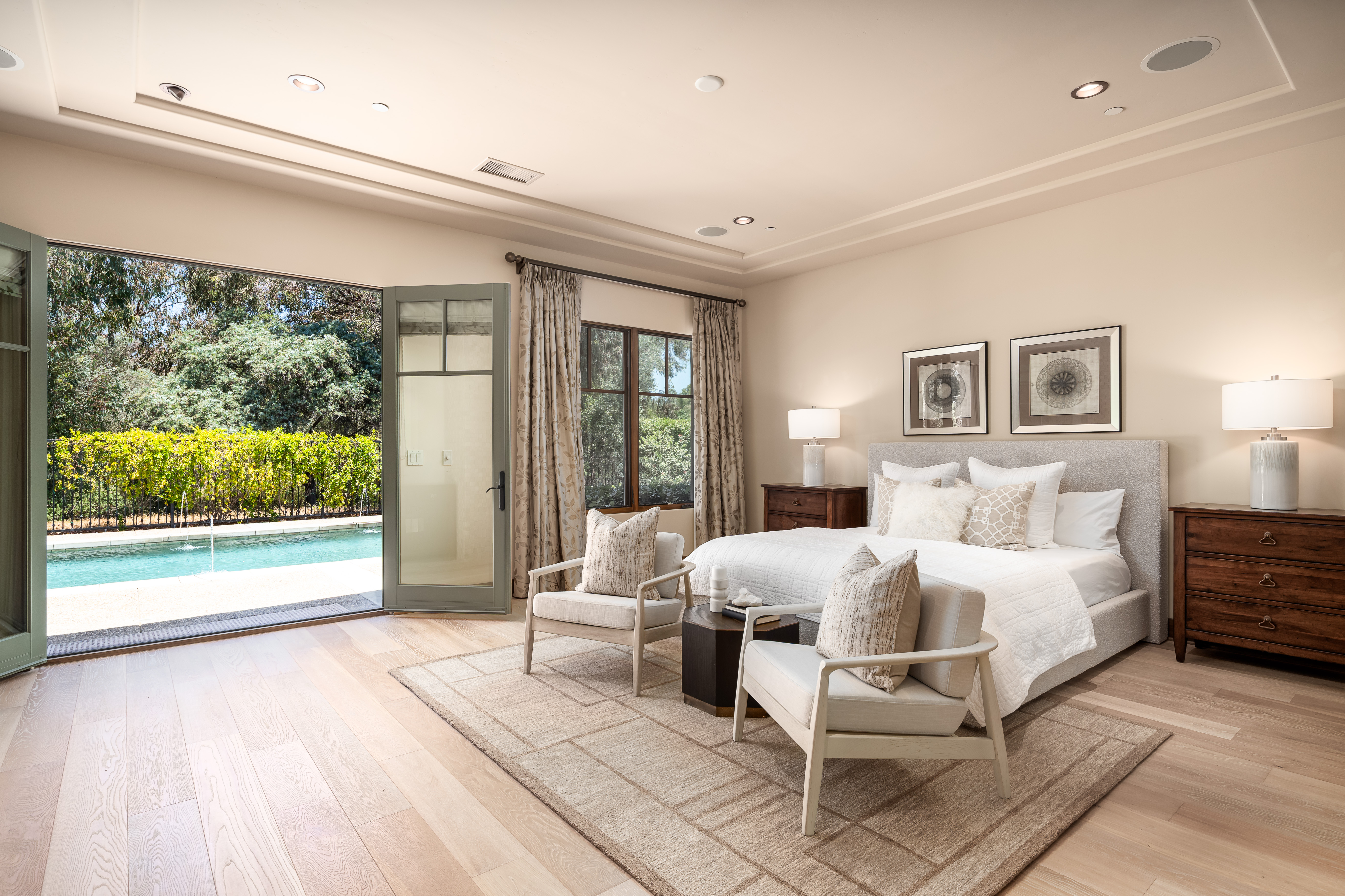 18504 Calle La Serra 