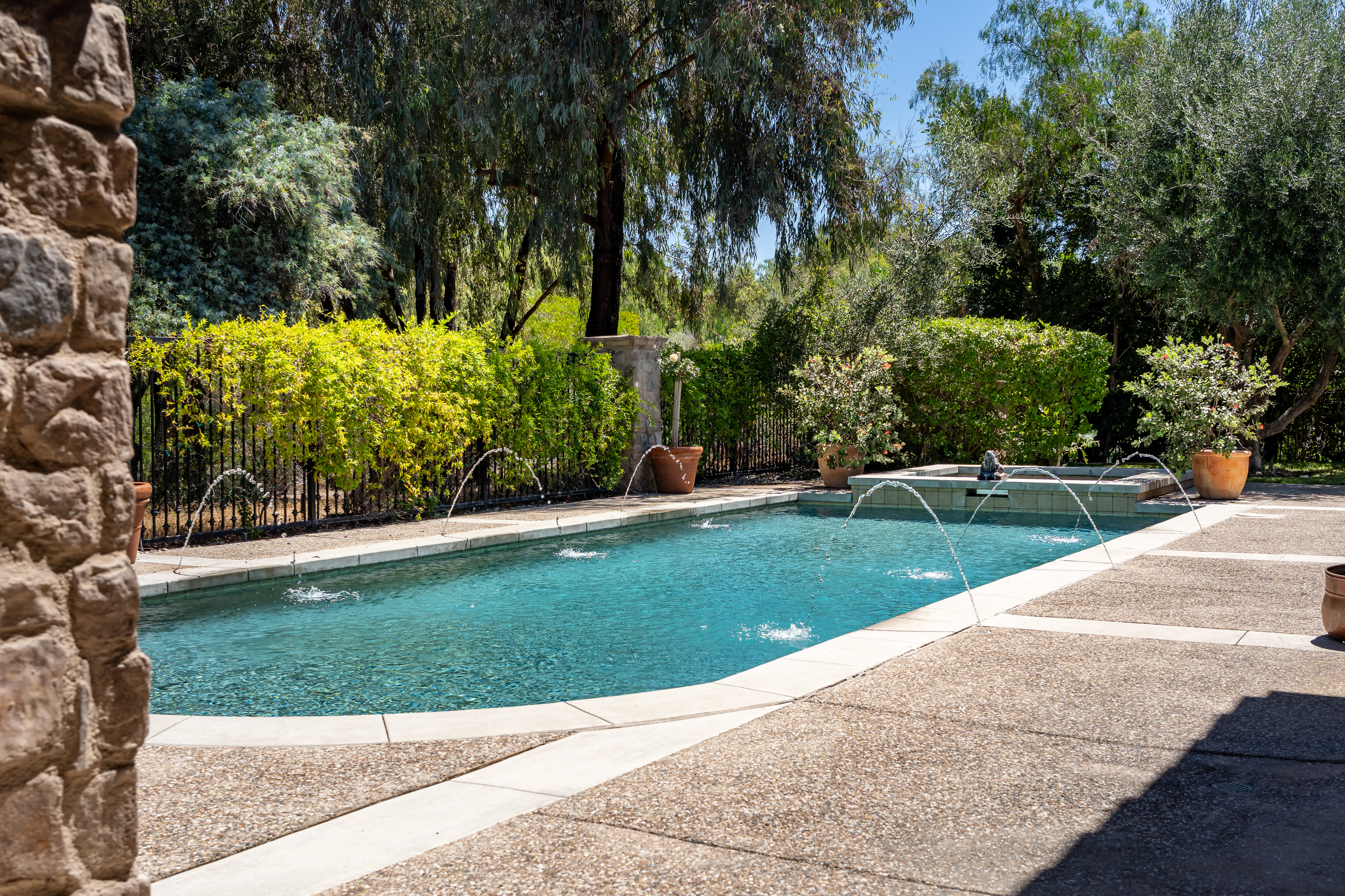 18504 Calle La Serra 