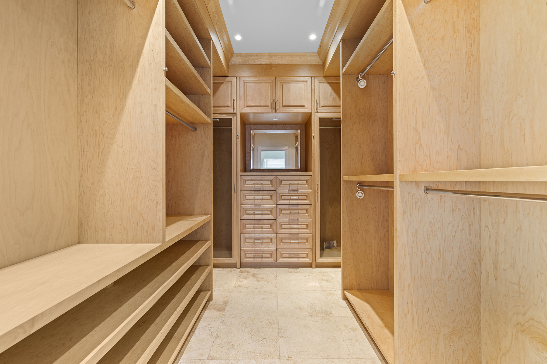 The Regent Grand, Suite PH 601 