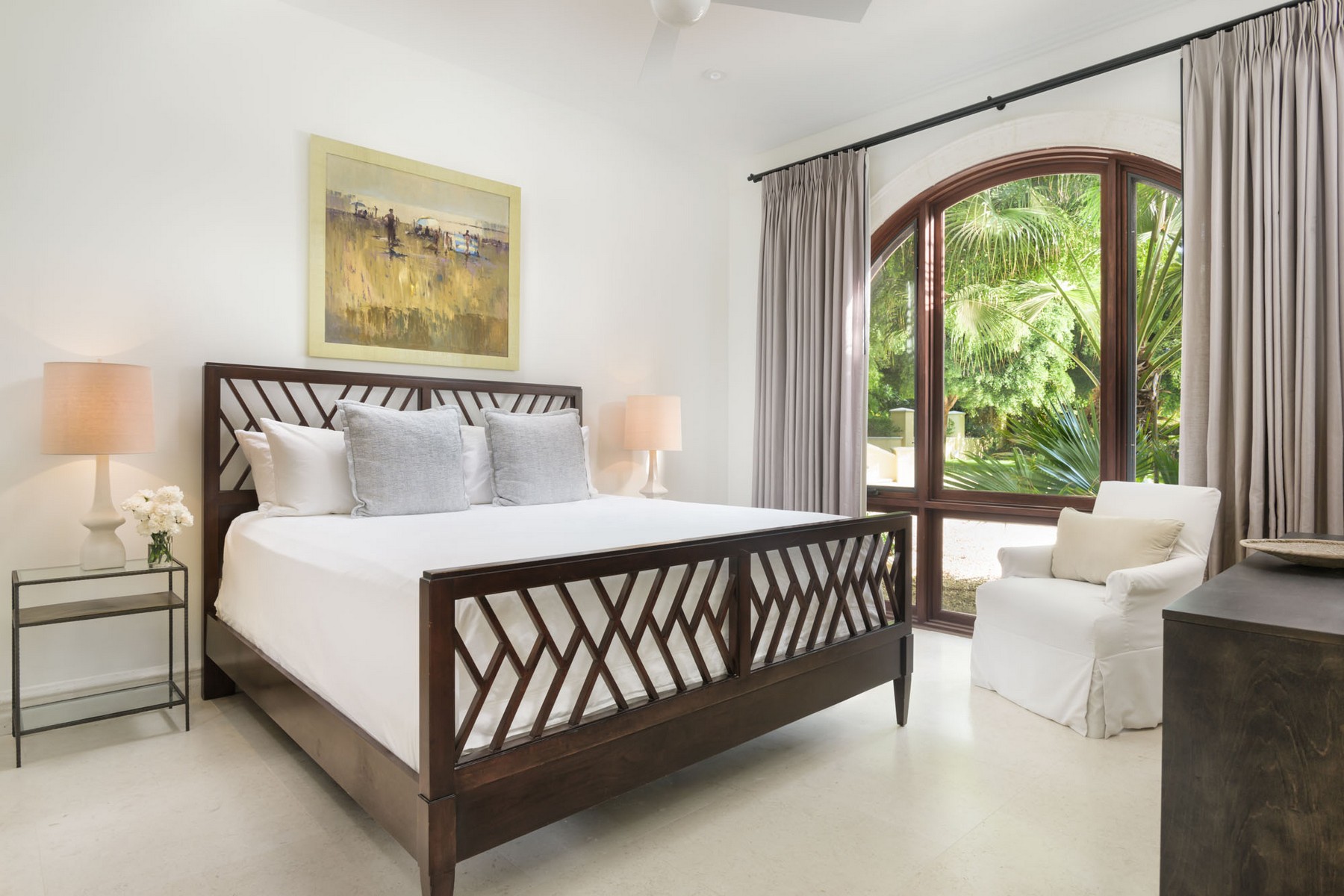 La Dolce Vita Beachfront Estate