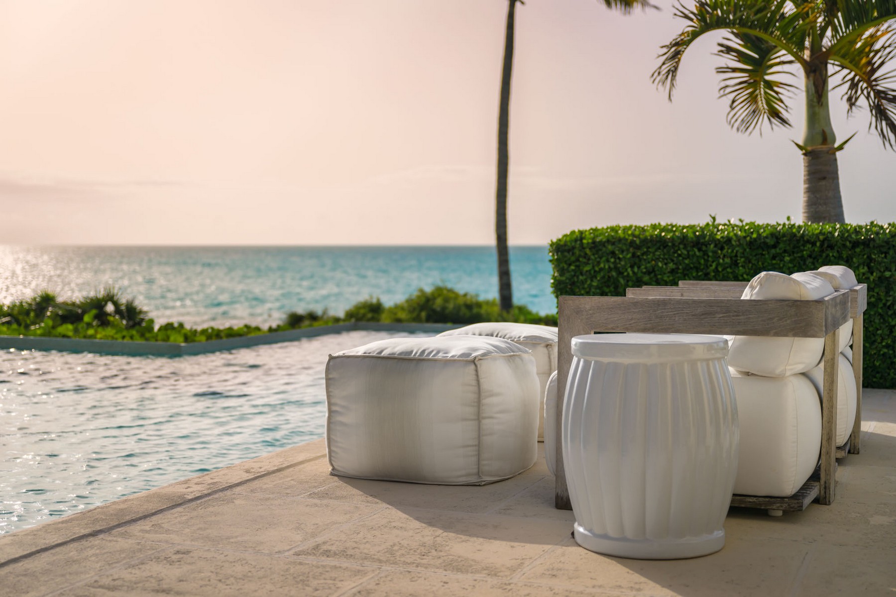 La Dolce Vita Beachfront Estate