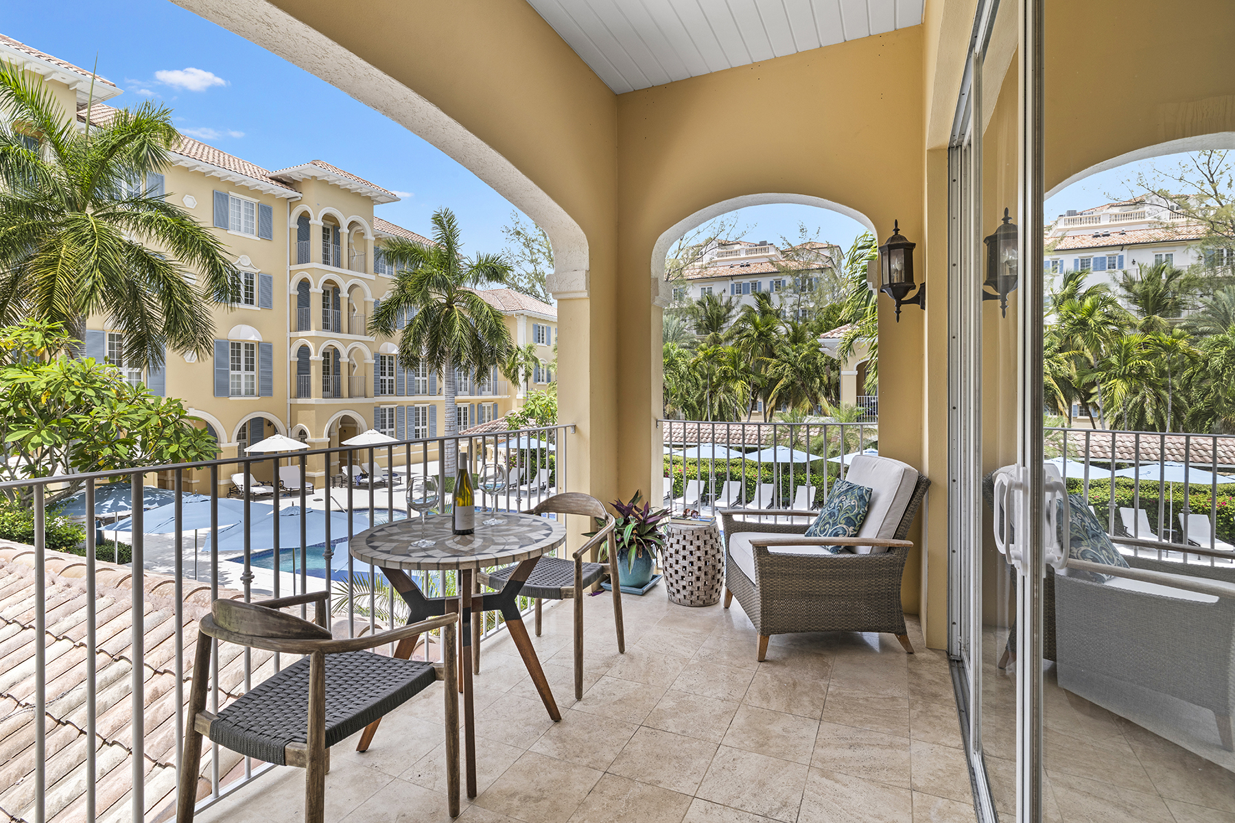 Villa Renaissance Suite 503 Garden and Pool View