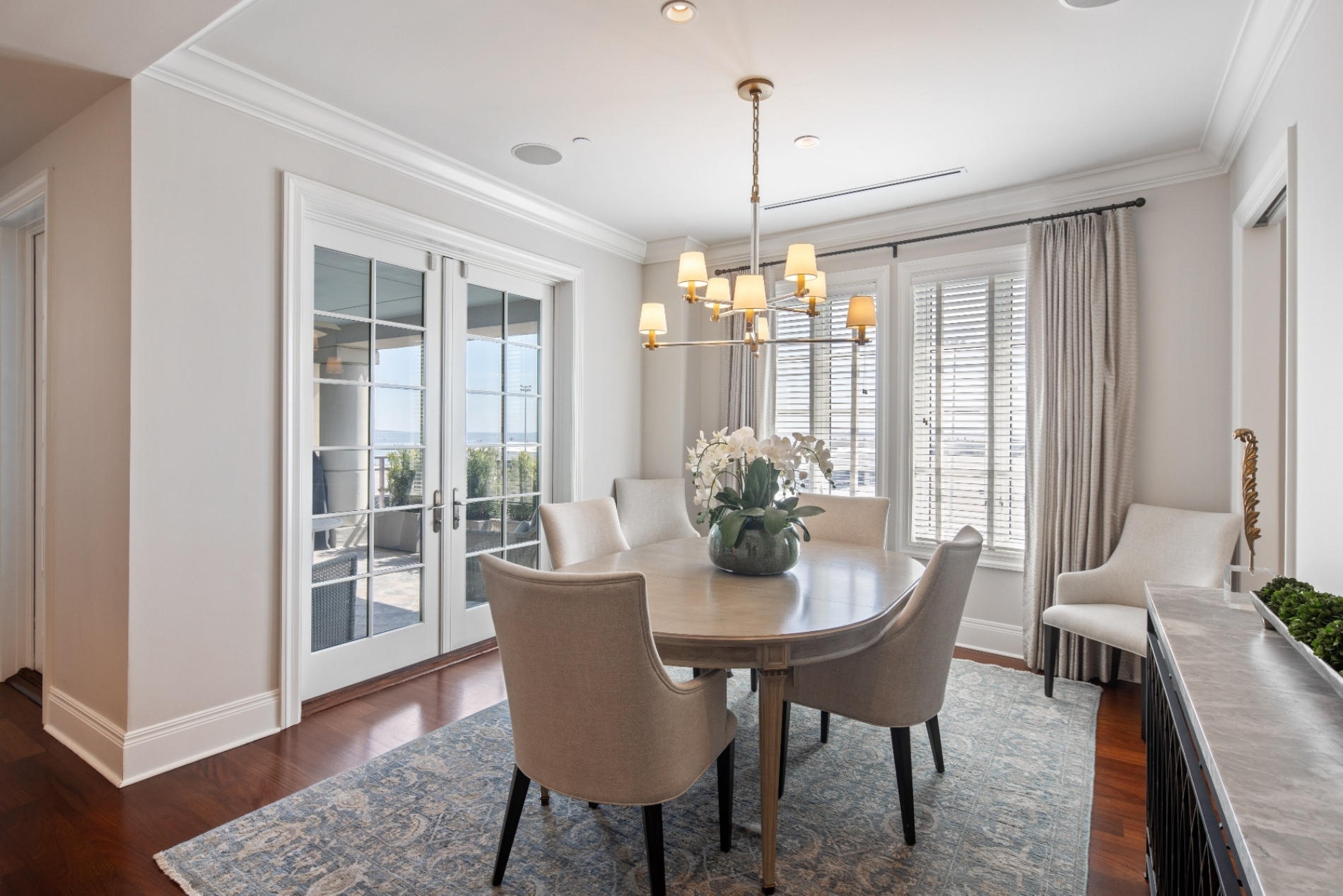 2 Laurens Street Unit 4D