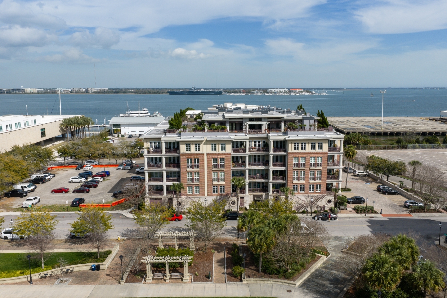 2 Laurens Street Unit 4D