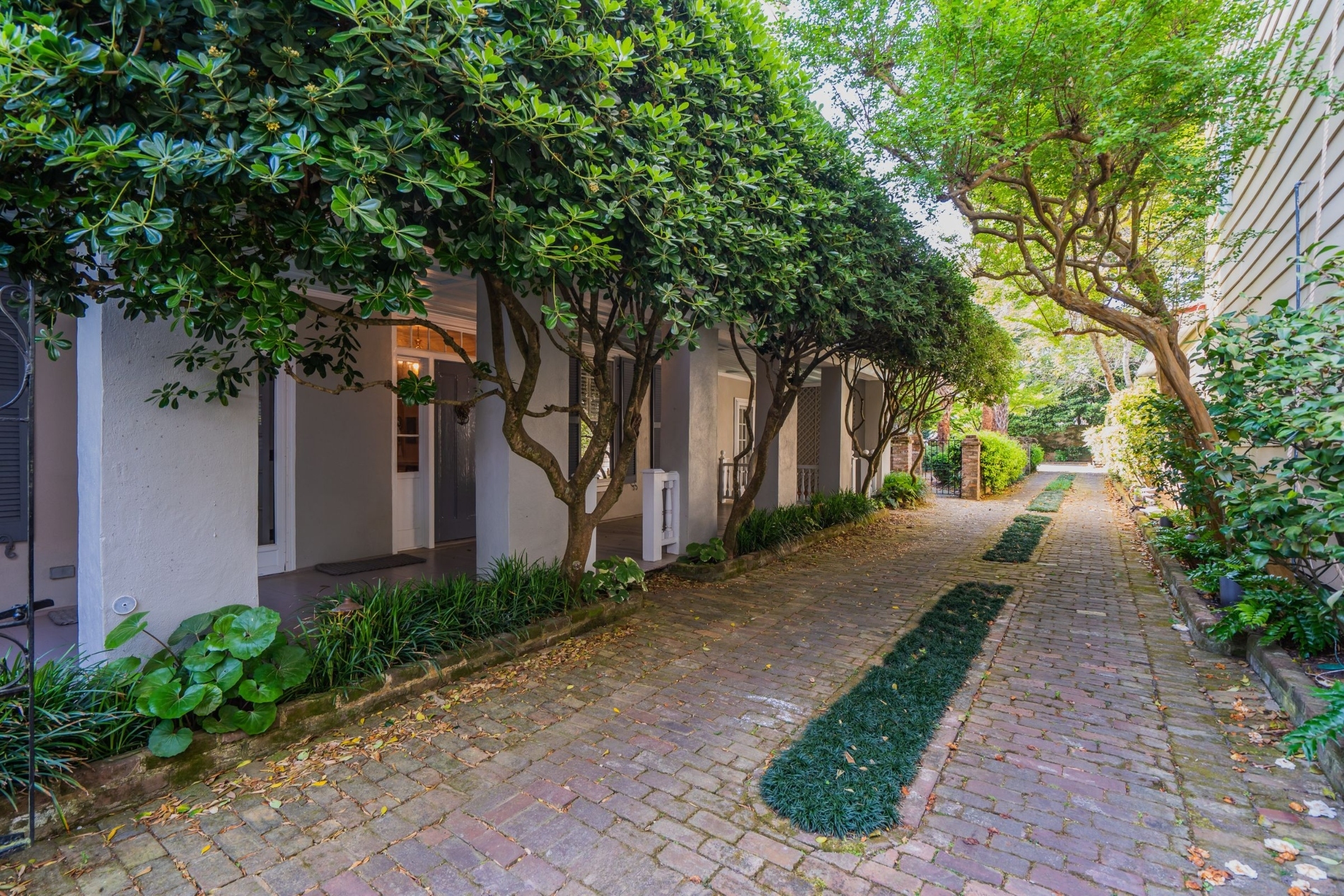 3 Lamboll Street