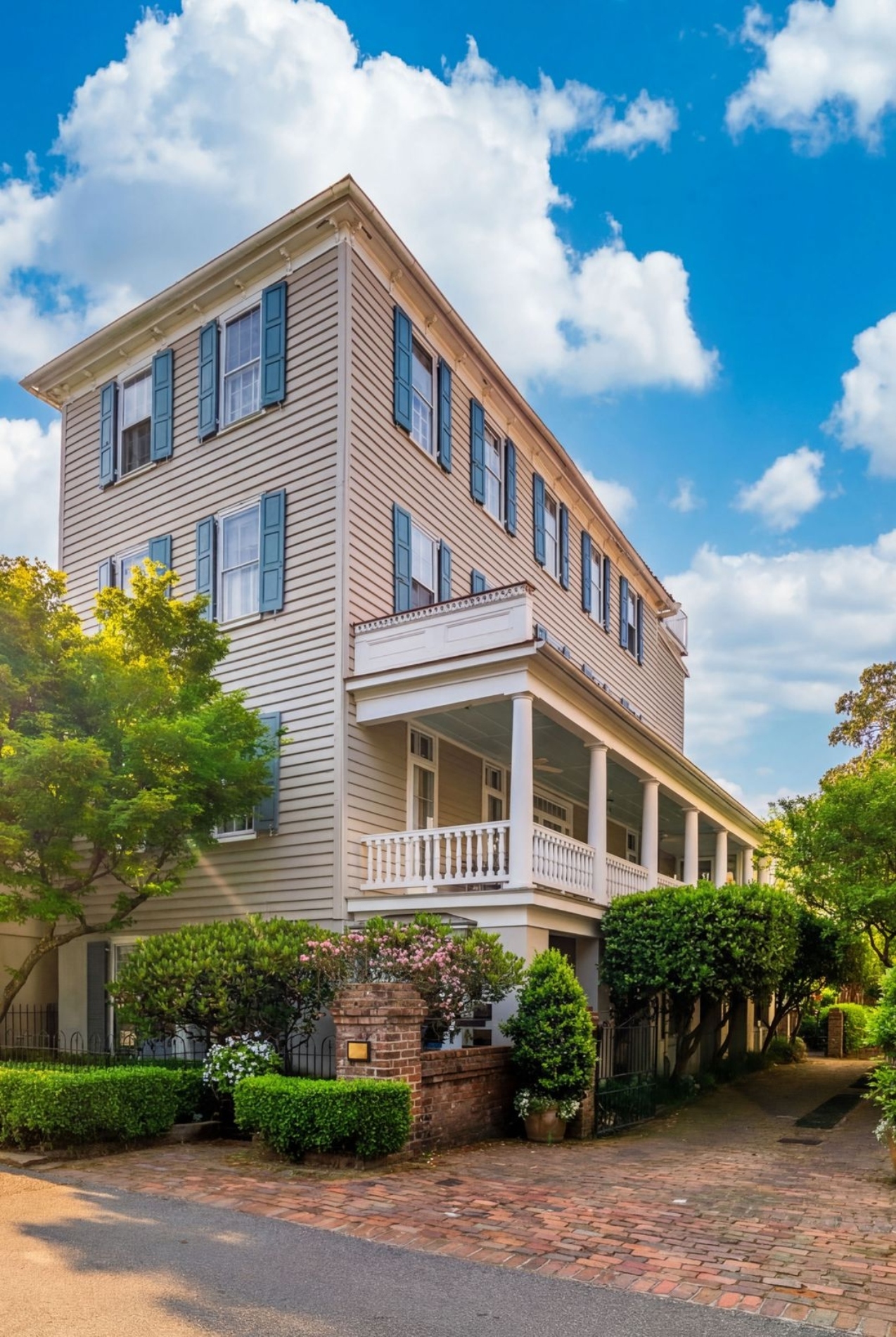 3 Lamboll Street