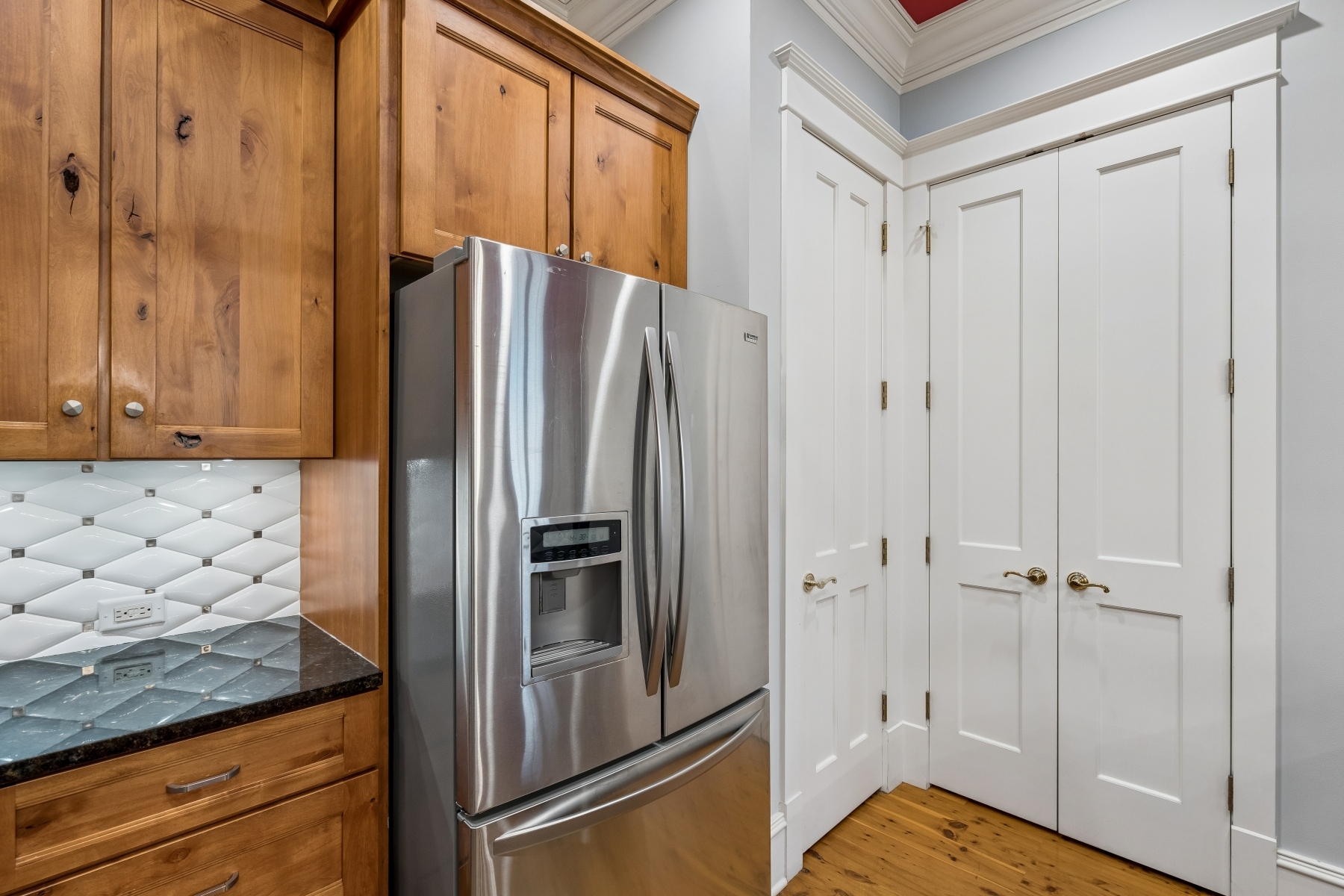 30 Mary Street Unit 6