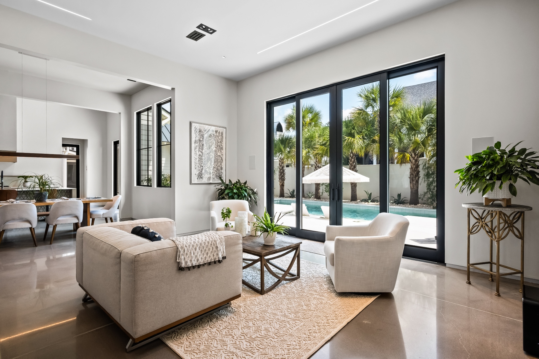 700 Stucco Lane