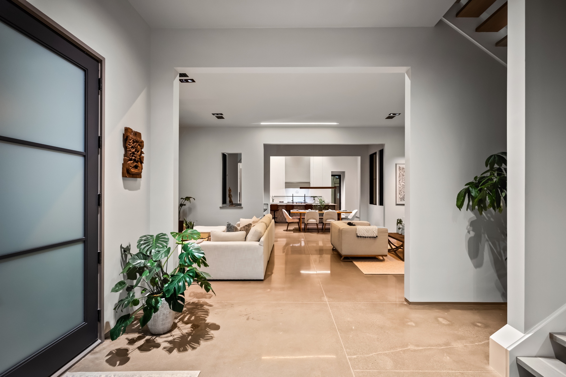 700 Stucco Lane
