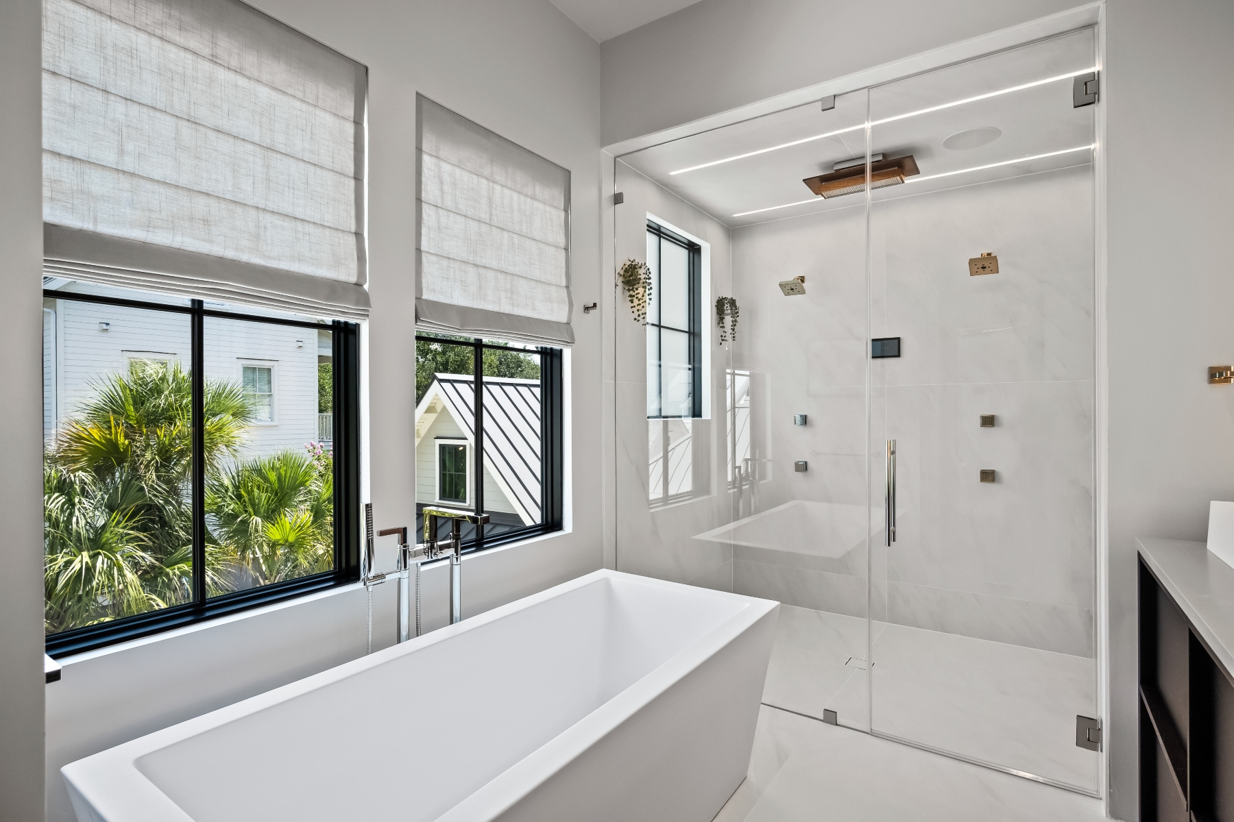 700 Stucco Lane
