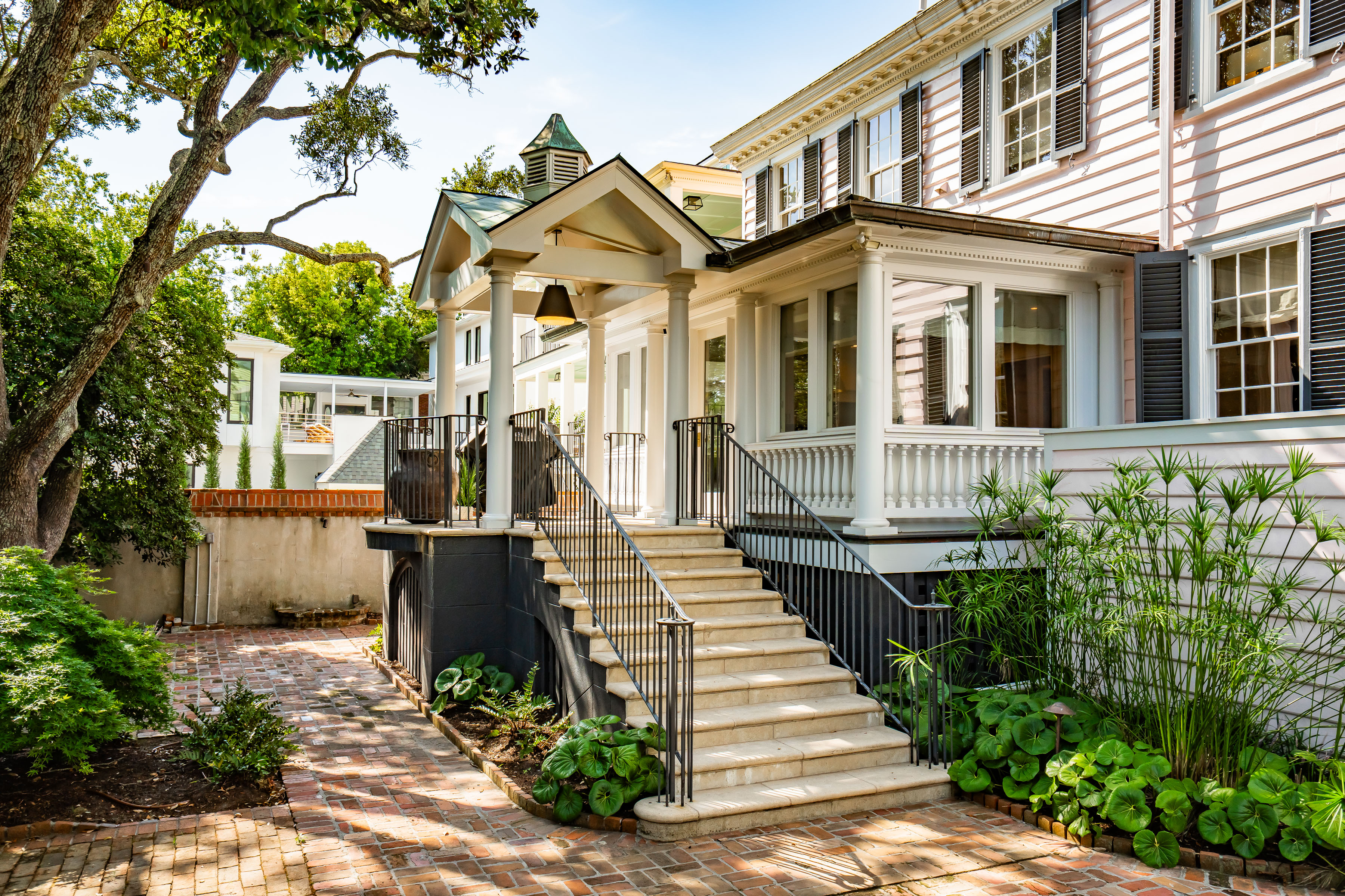 104 Murray Boulevard