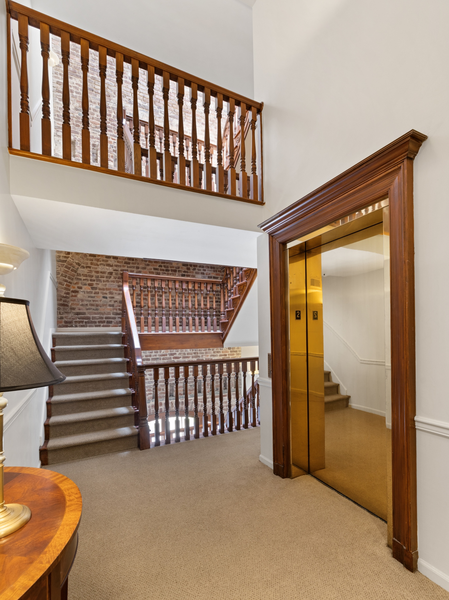 3 Queen Street 209