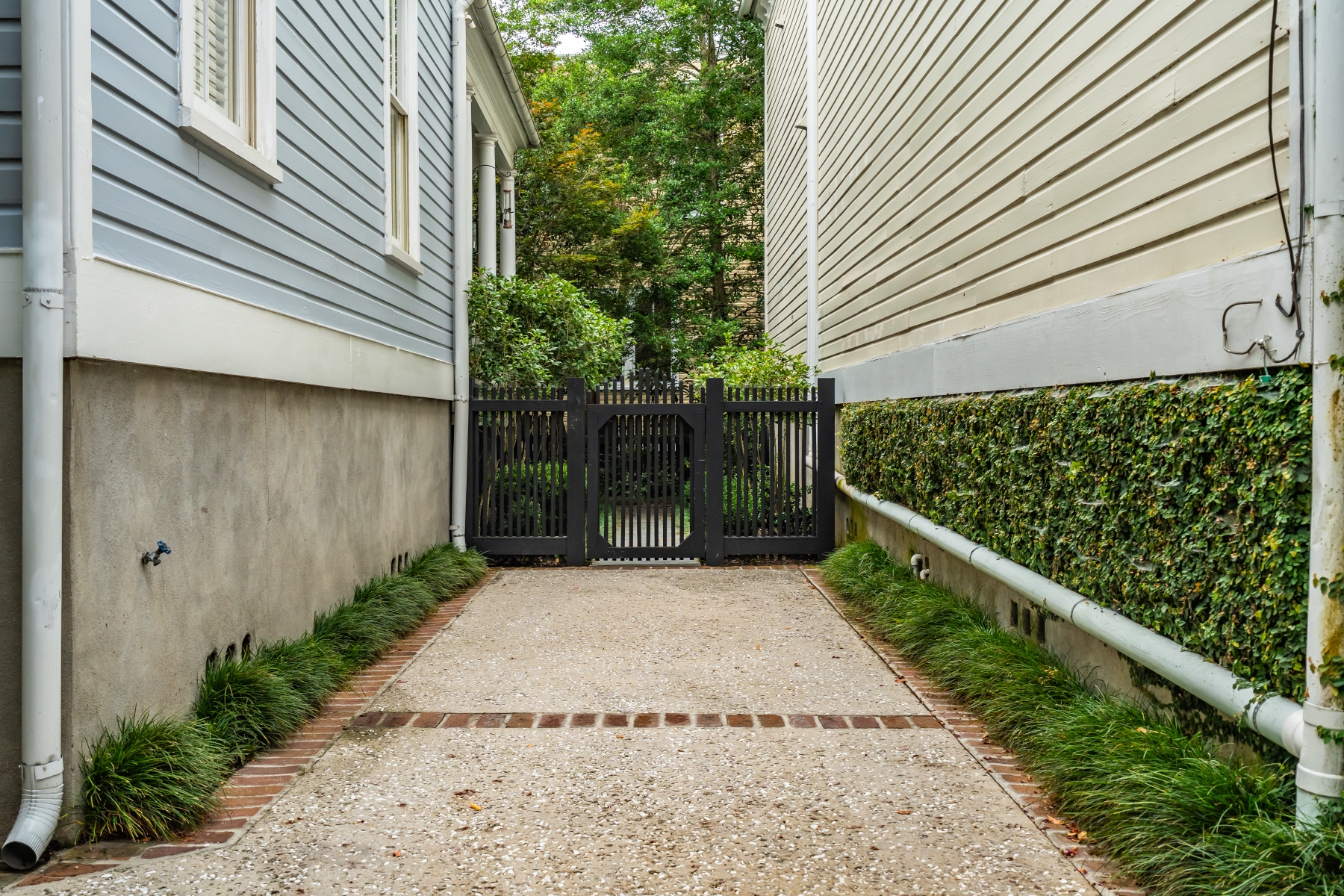 57 Vanderhorst Street
