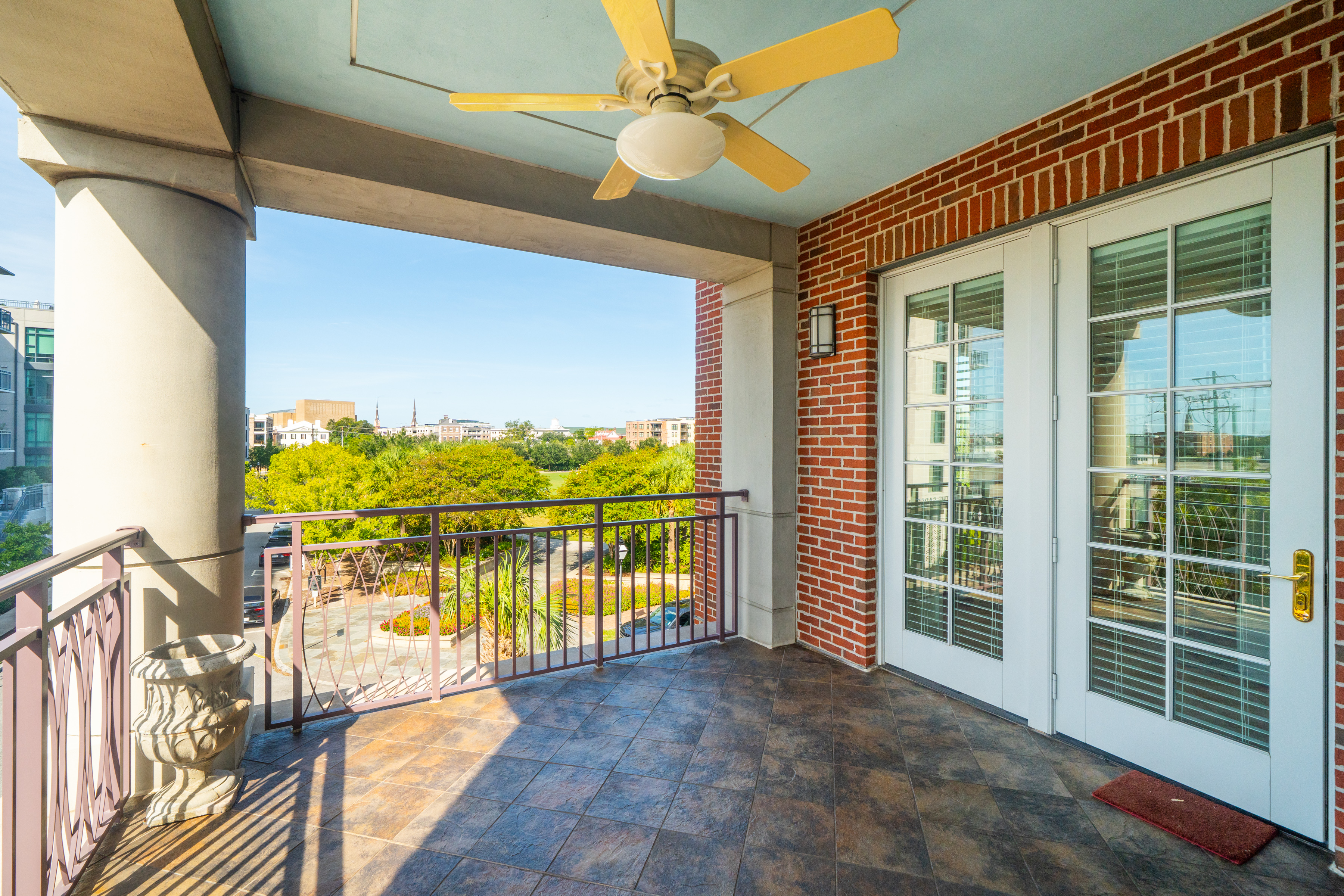 2 Laurens Street Unit 2C