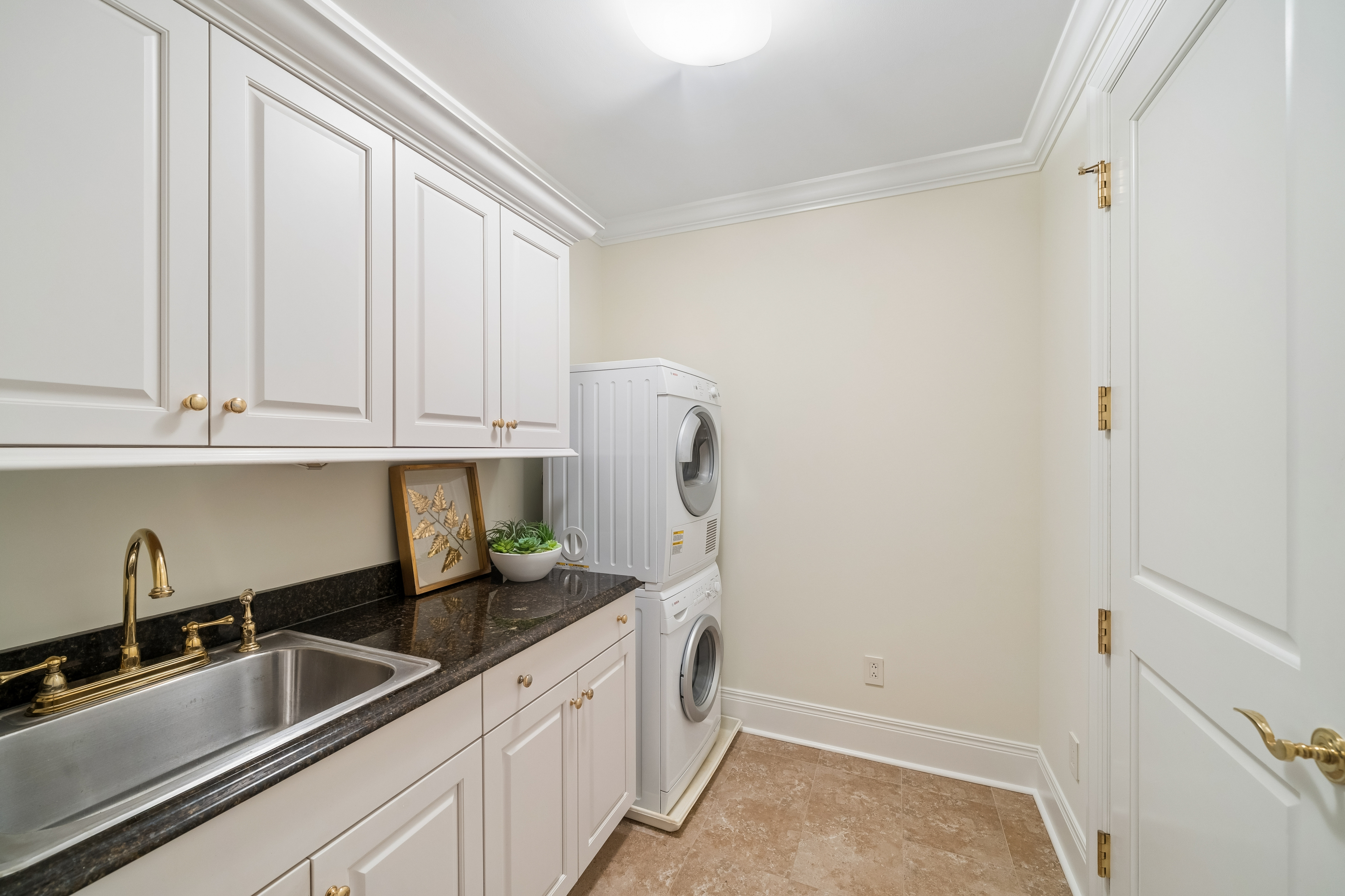 2 Laurens Street Unit 2C