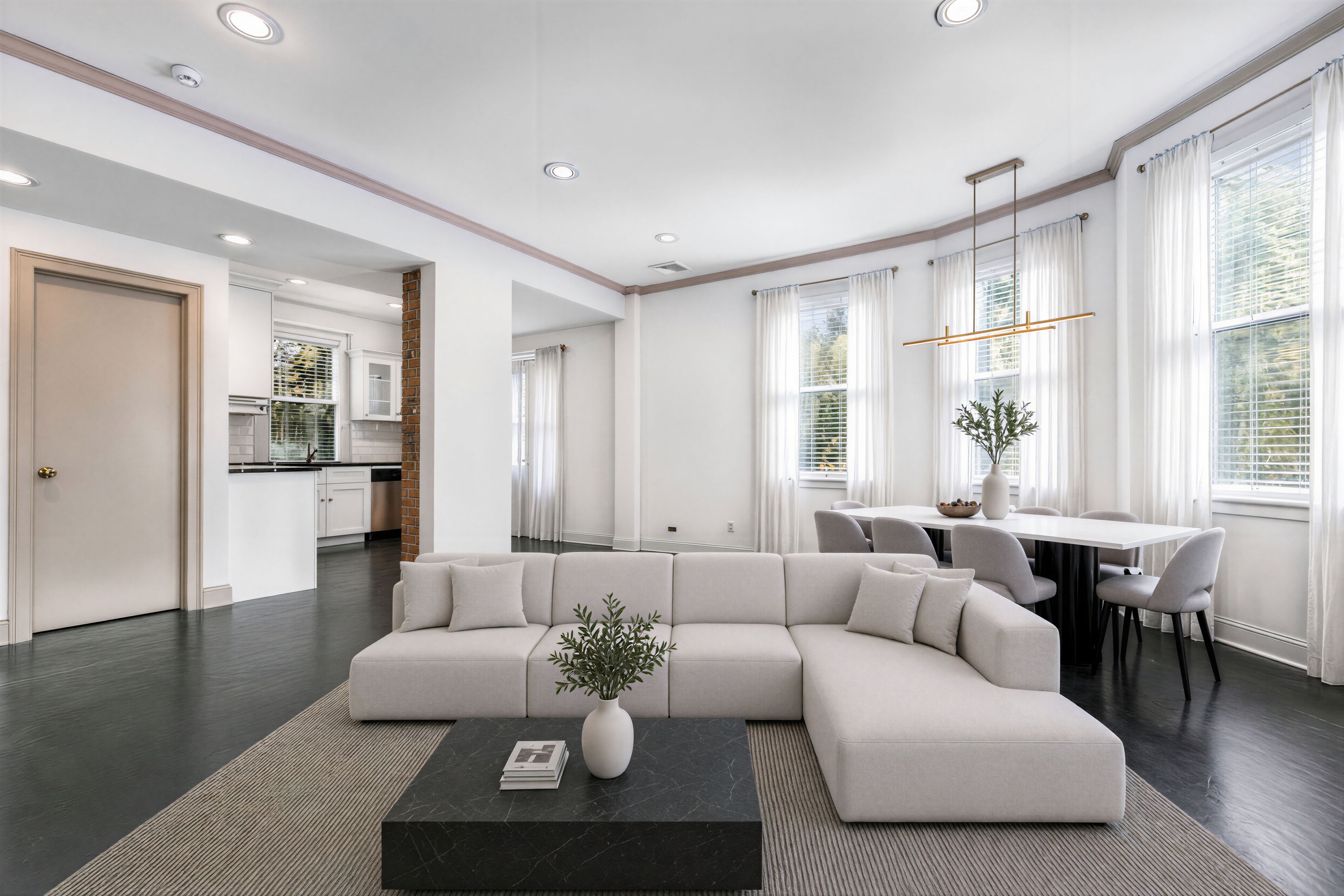 7300 Park Avenue Floor 1