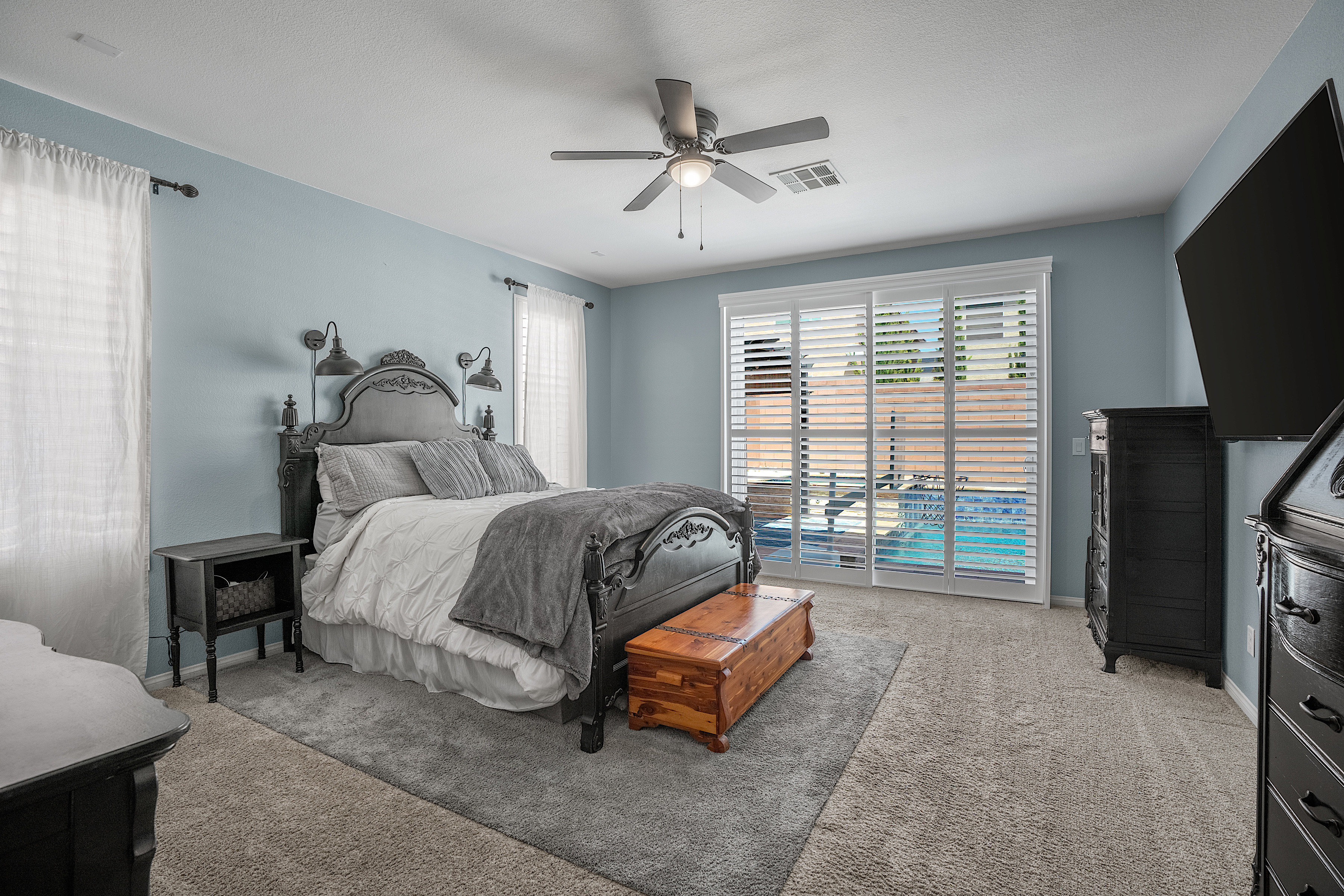 6410 Mount Palomar Ave