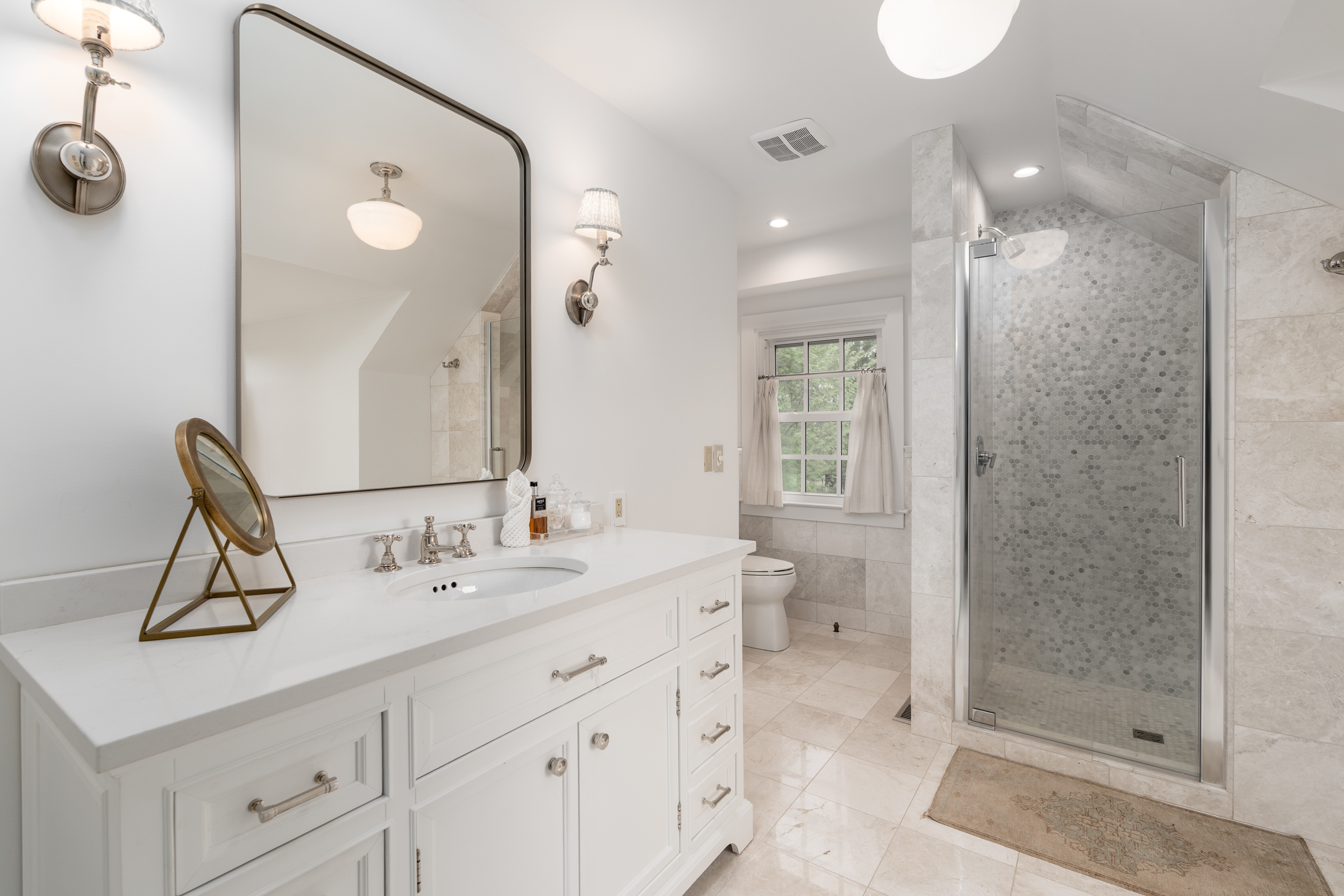 12428 Walnut Hill Drive 