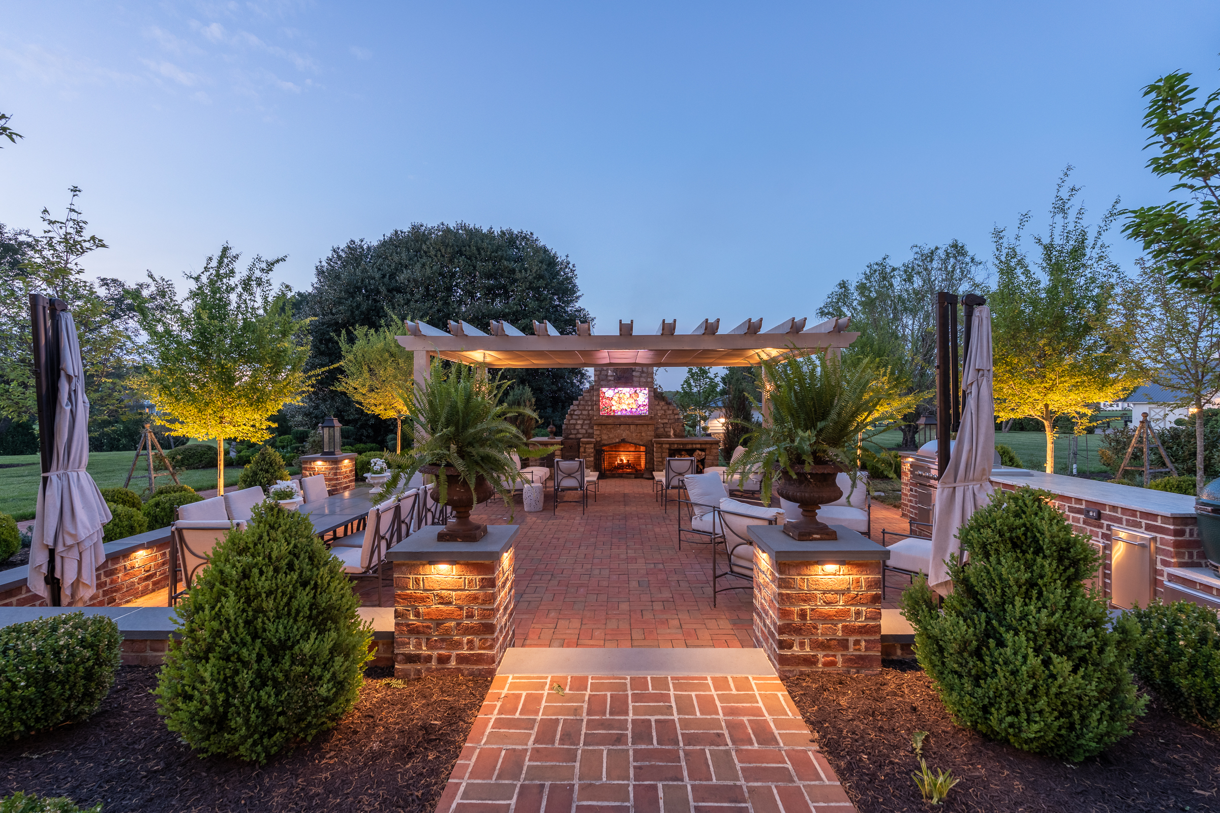 12428 Walnut Hill Drive 