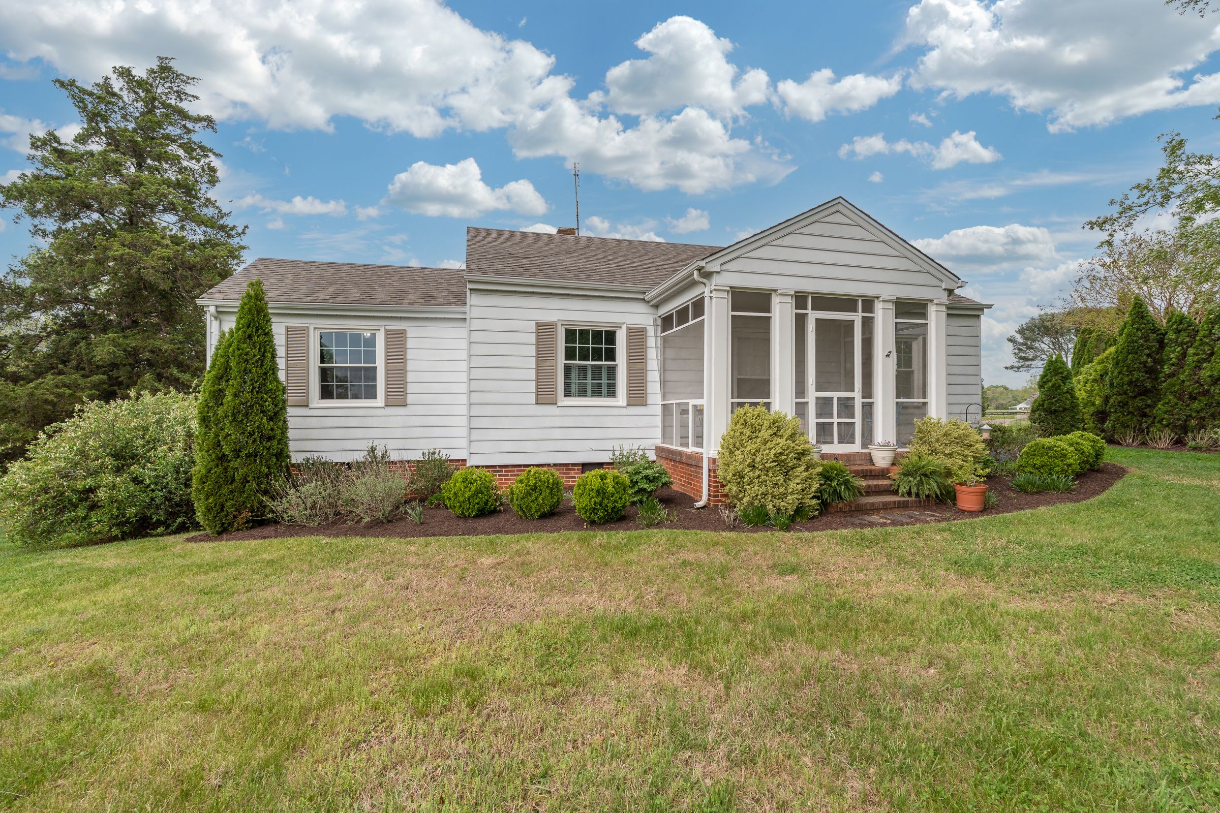 12428 Walnut Hill Drive 