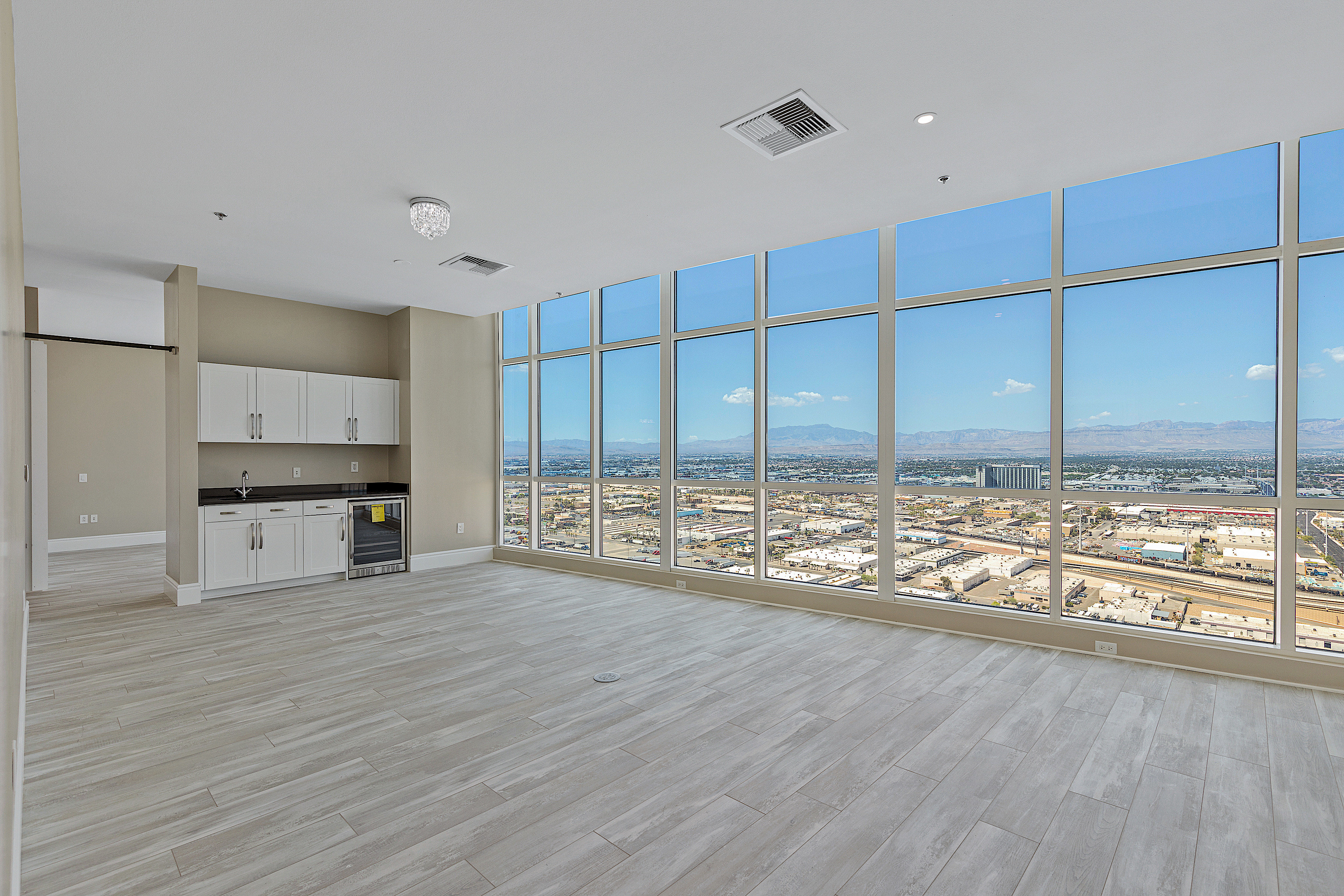 4525 Dean Martin Drive, Unit 3304 