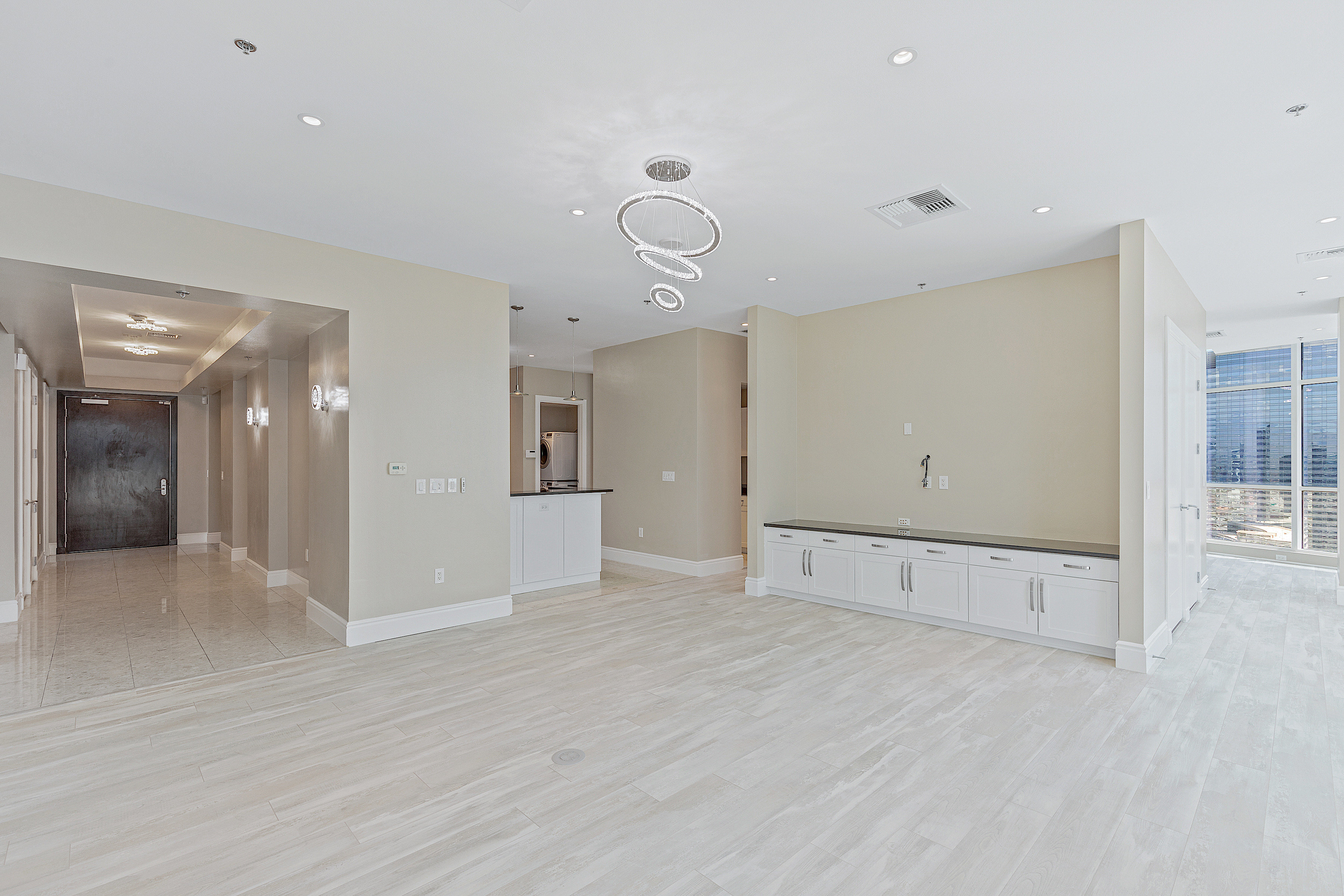4525 Dean Martin Drive, Unit 3304 