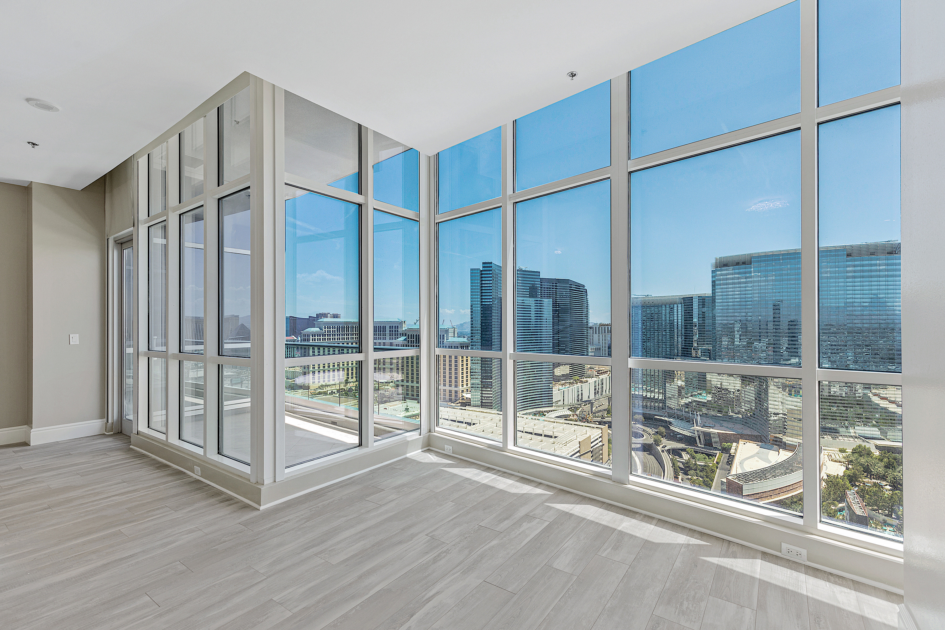 4525 Dean Martin Drive, Unit 3304 
