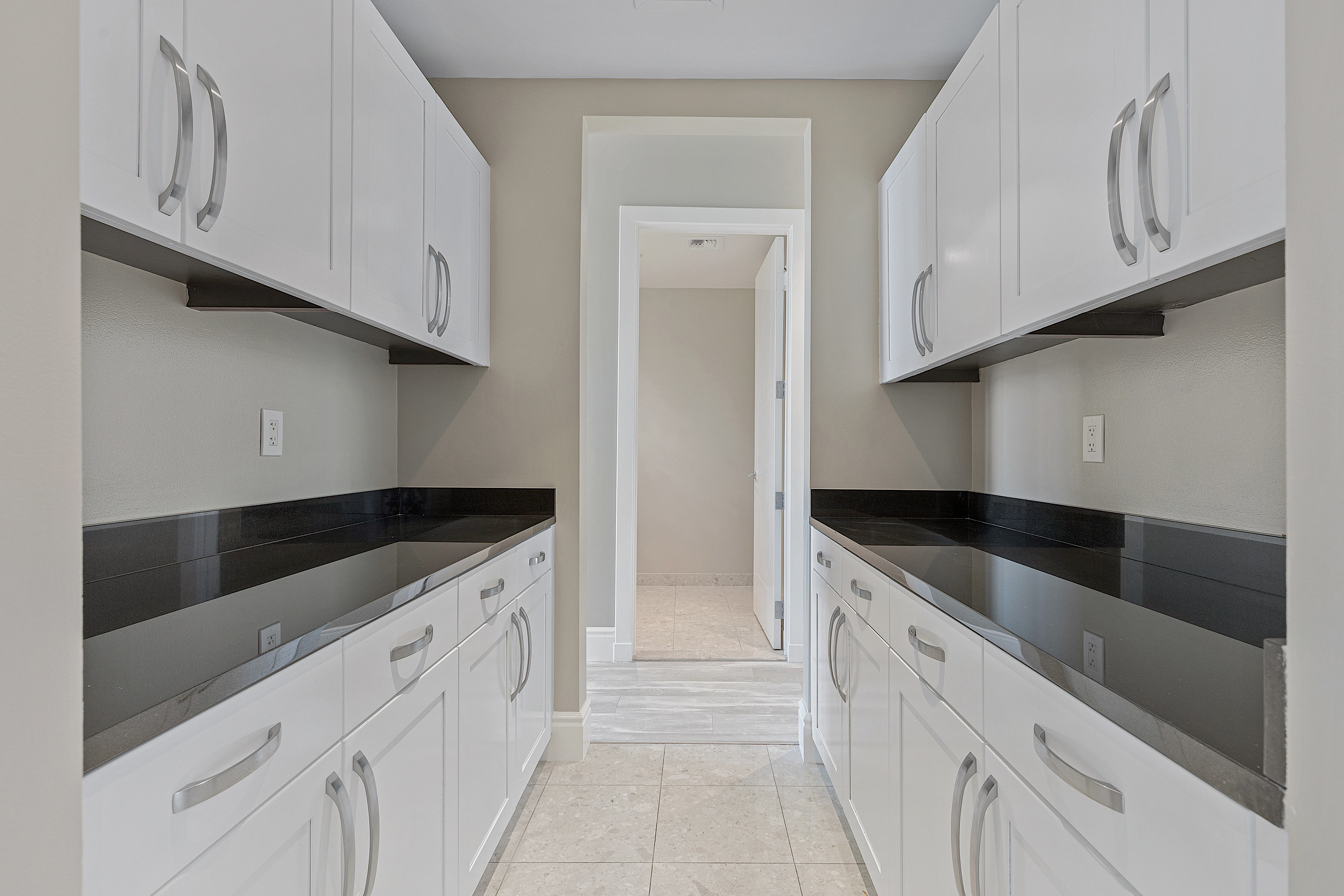 4525 Dean Martin Drive, Unit 3304 