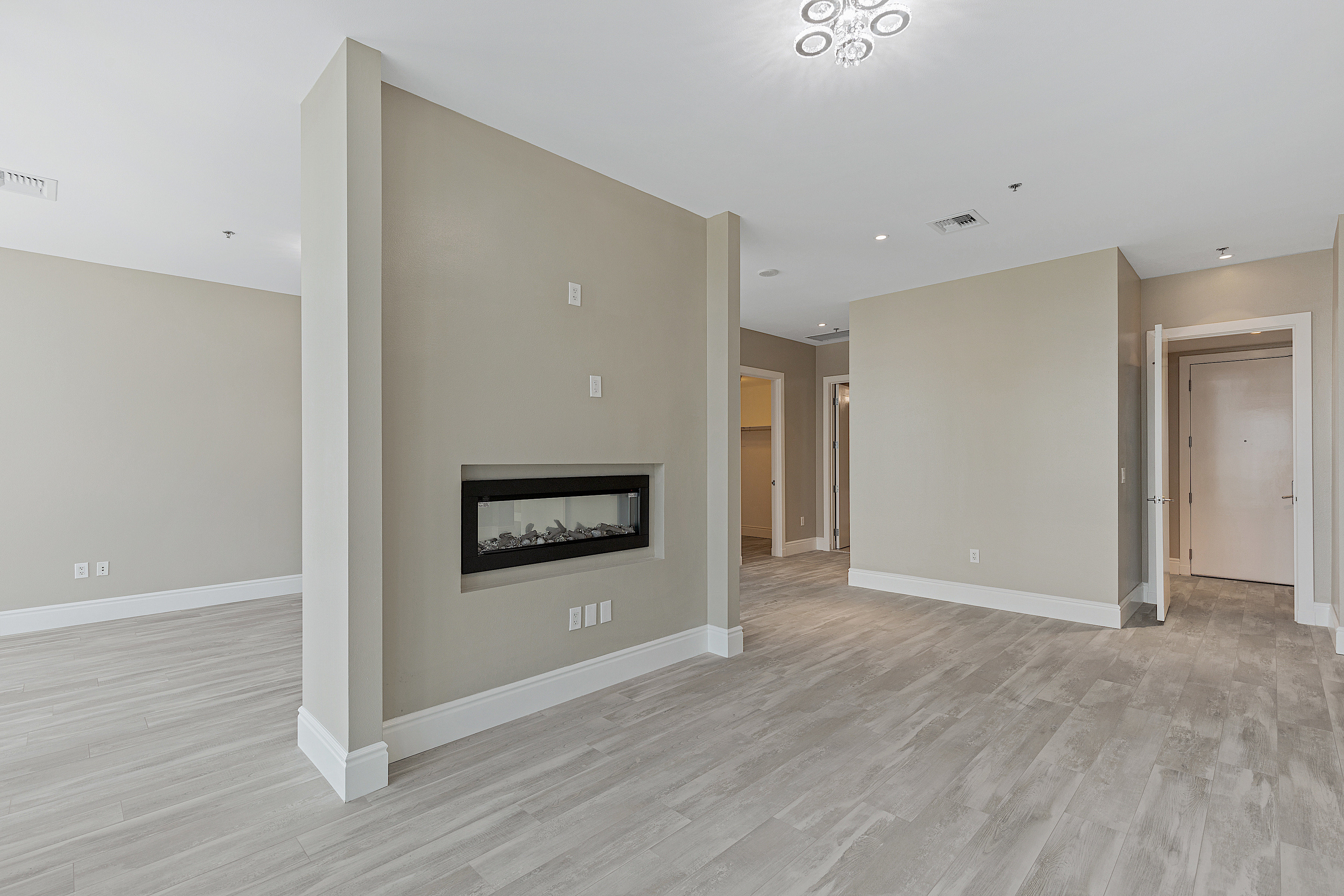 4525 Dean Martin Drive, Unit 3304 