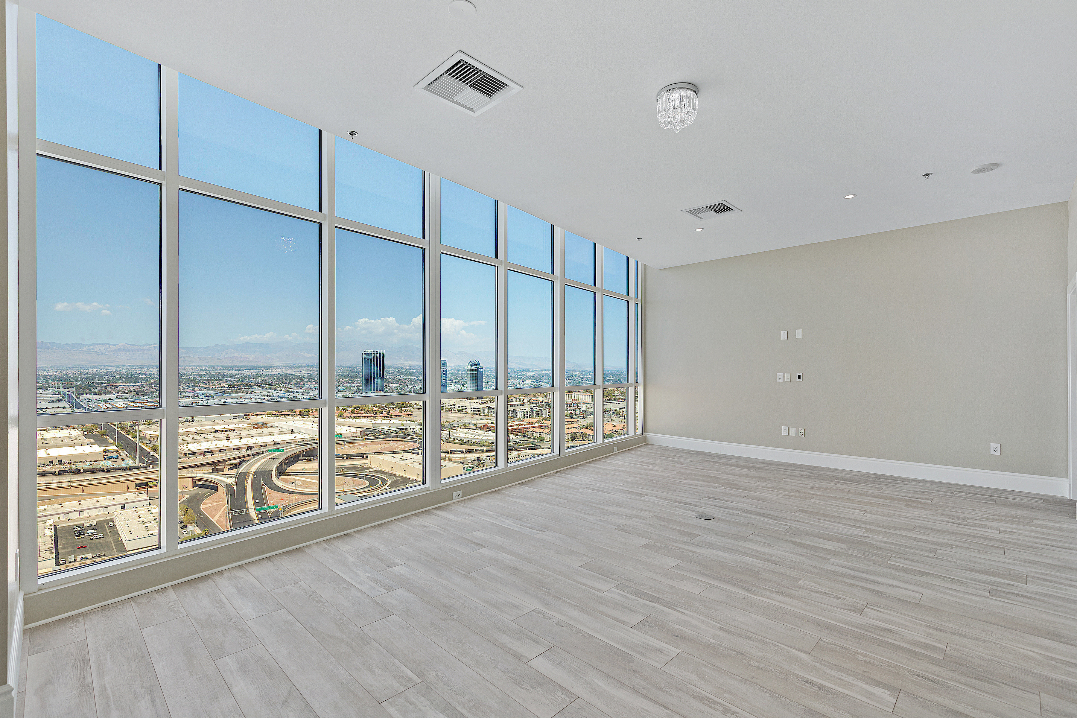 4525 Dean Martin Drive, Unit 3304 