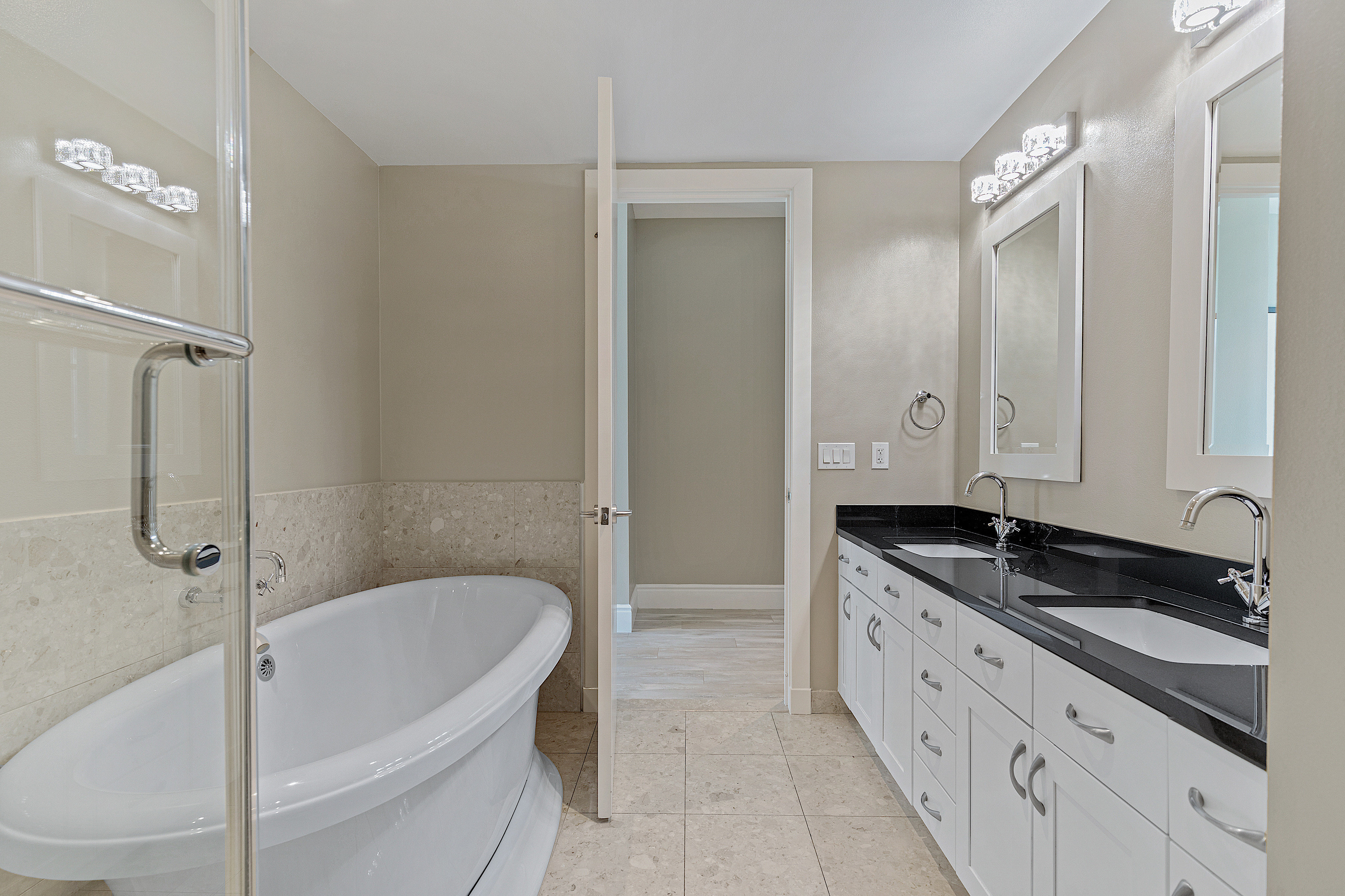 4525 Dean Martin Drive, Unit 3304 