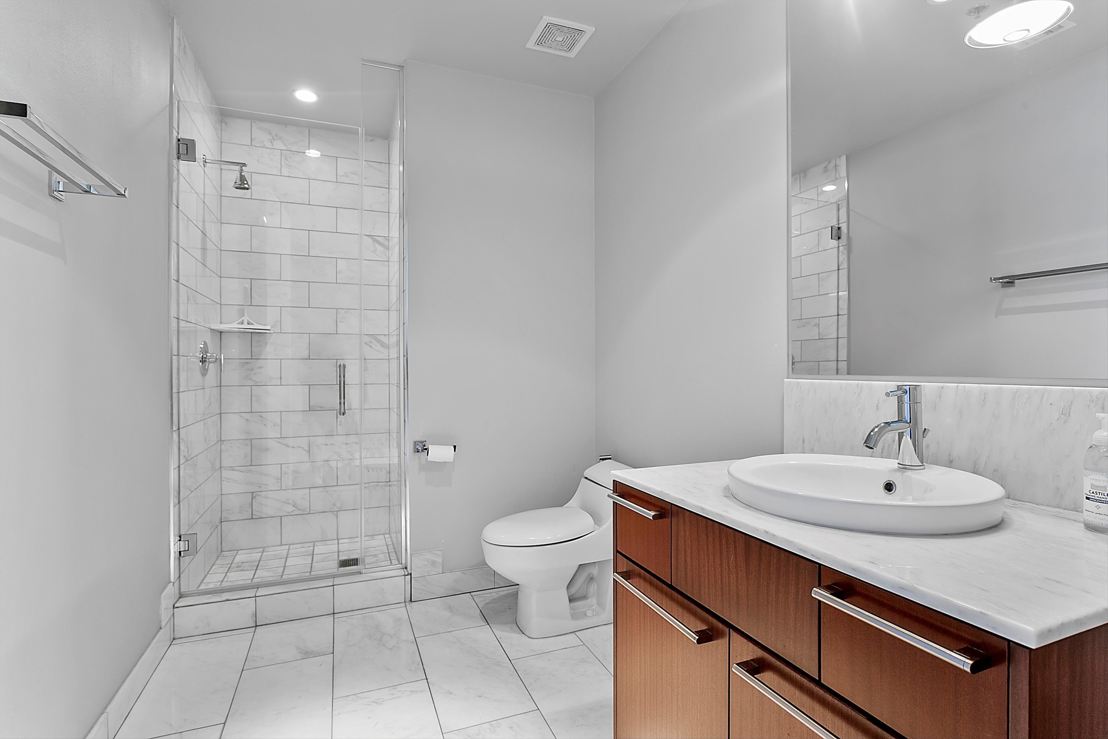 4471 Dean Martin Drive, Unit 801 
