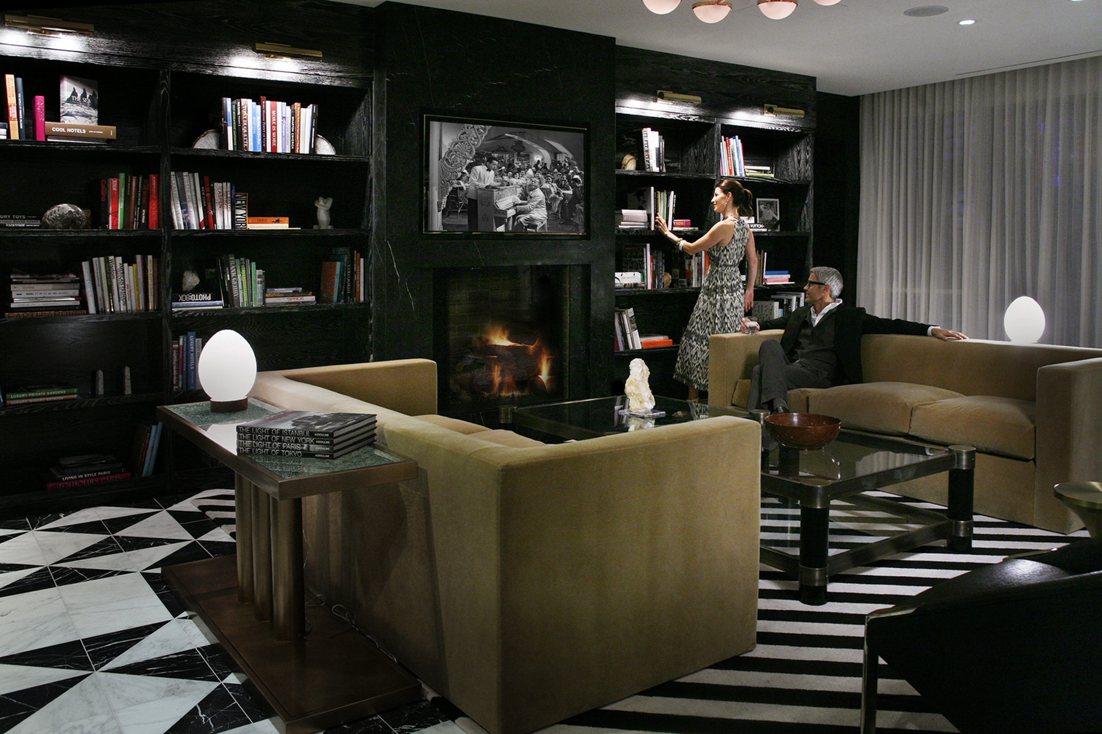 4471 Dean Martin Drive, Unit 801 