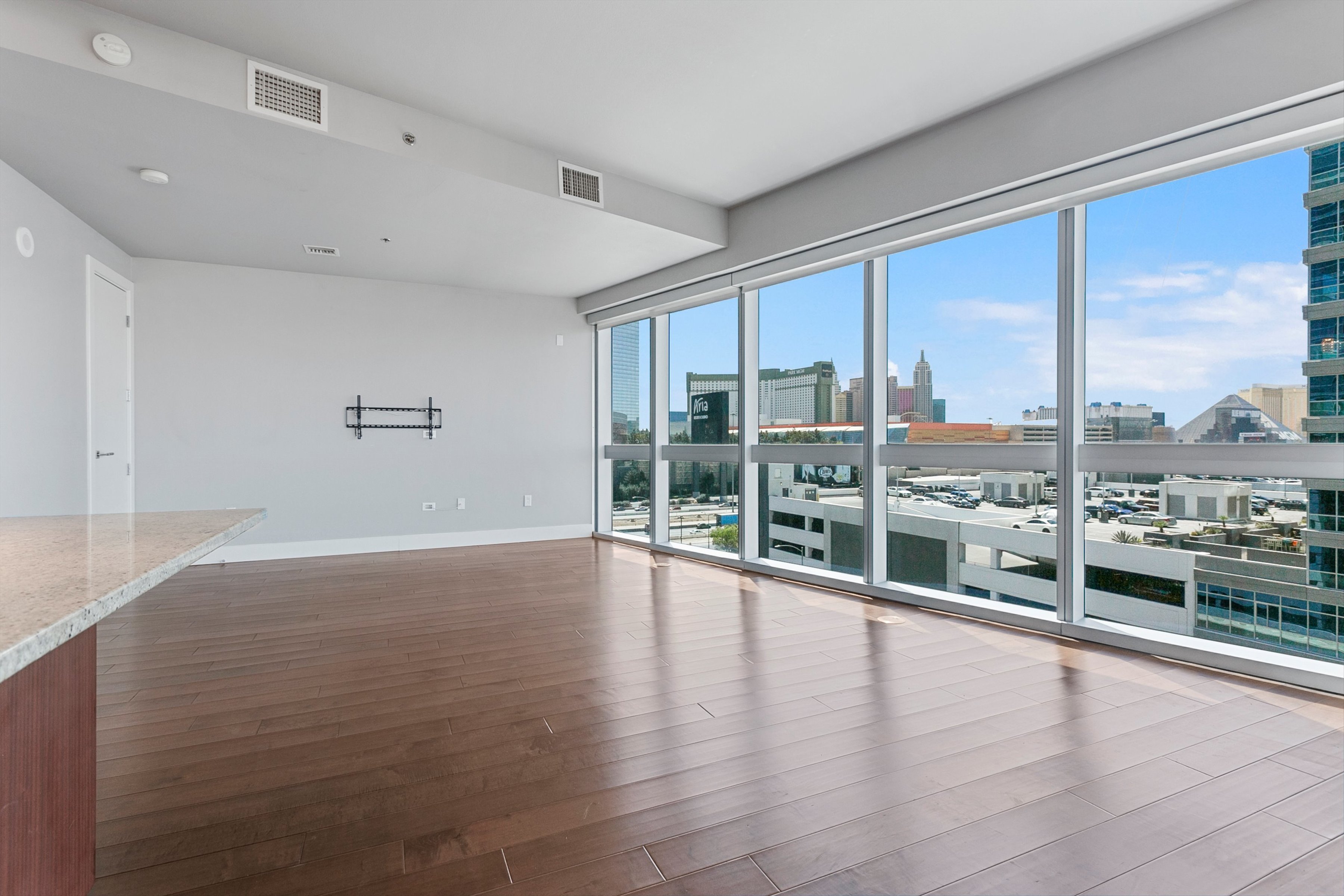 4471 Dean Martin Drive, Unit 801 