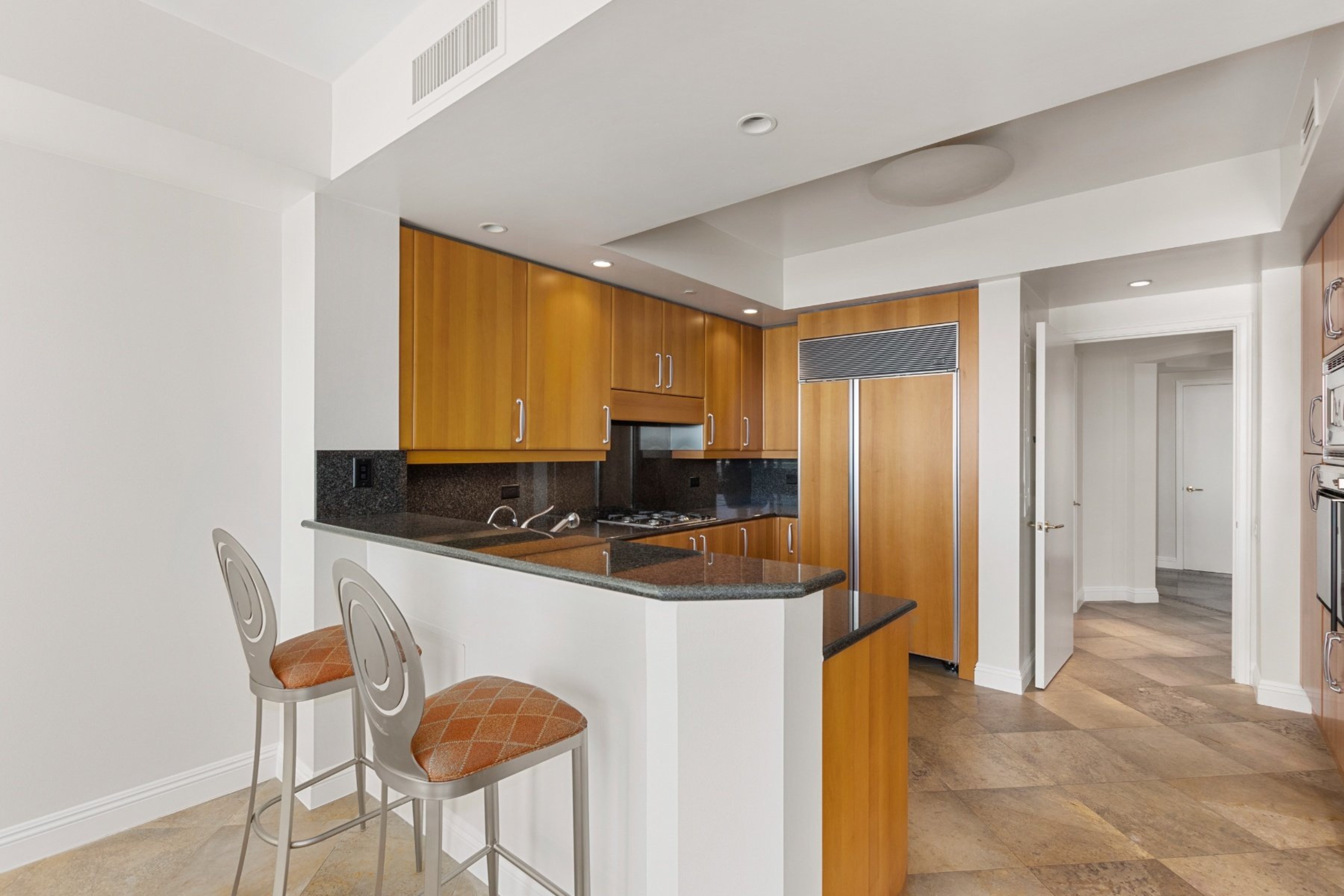 2877 Paradise Road, #2203 