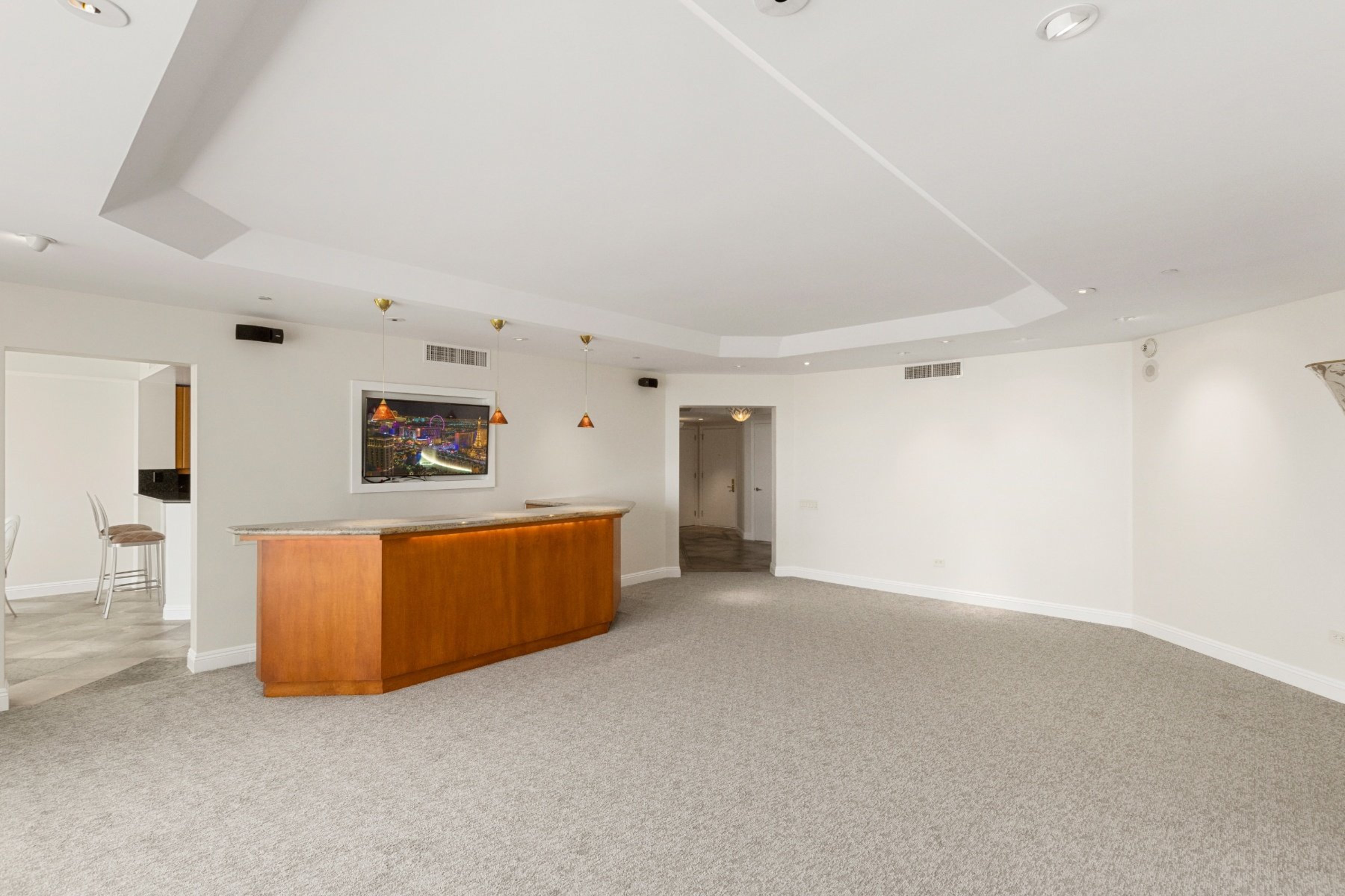 2877 Paradise Road, #2203 